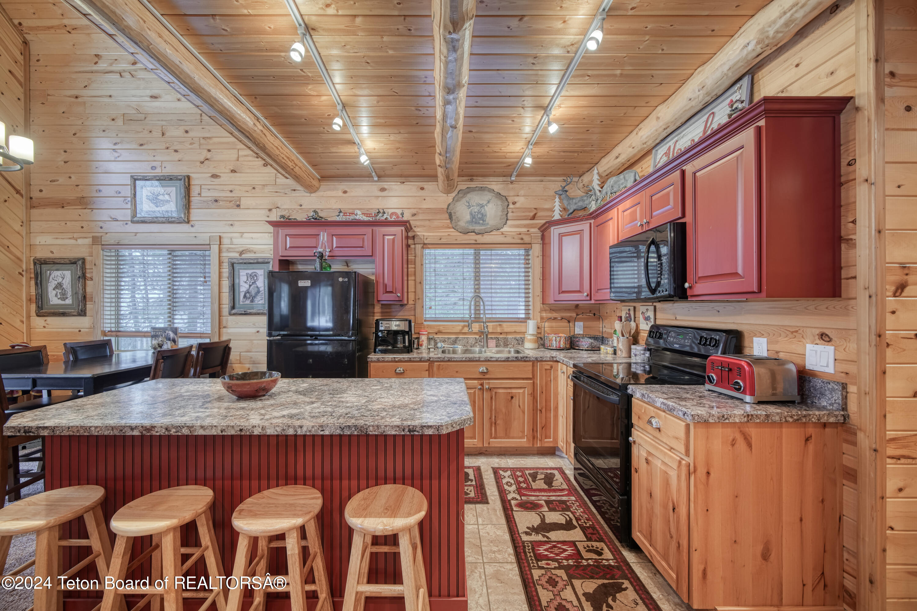 4008/4010 WEASEL Street