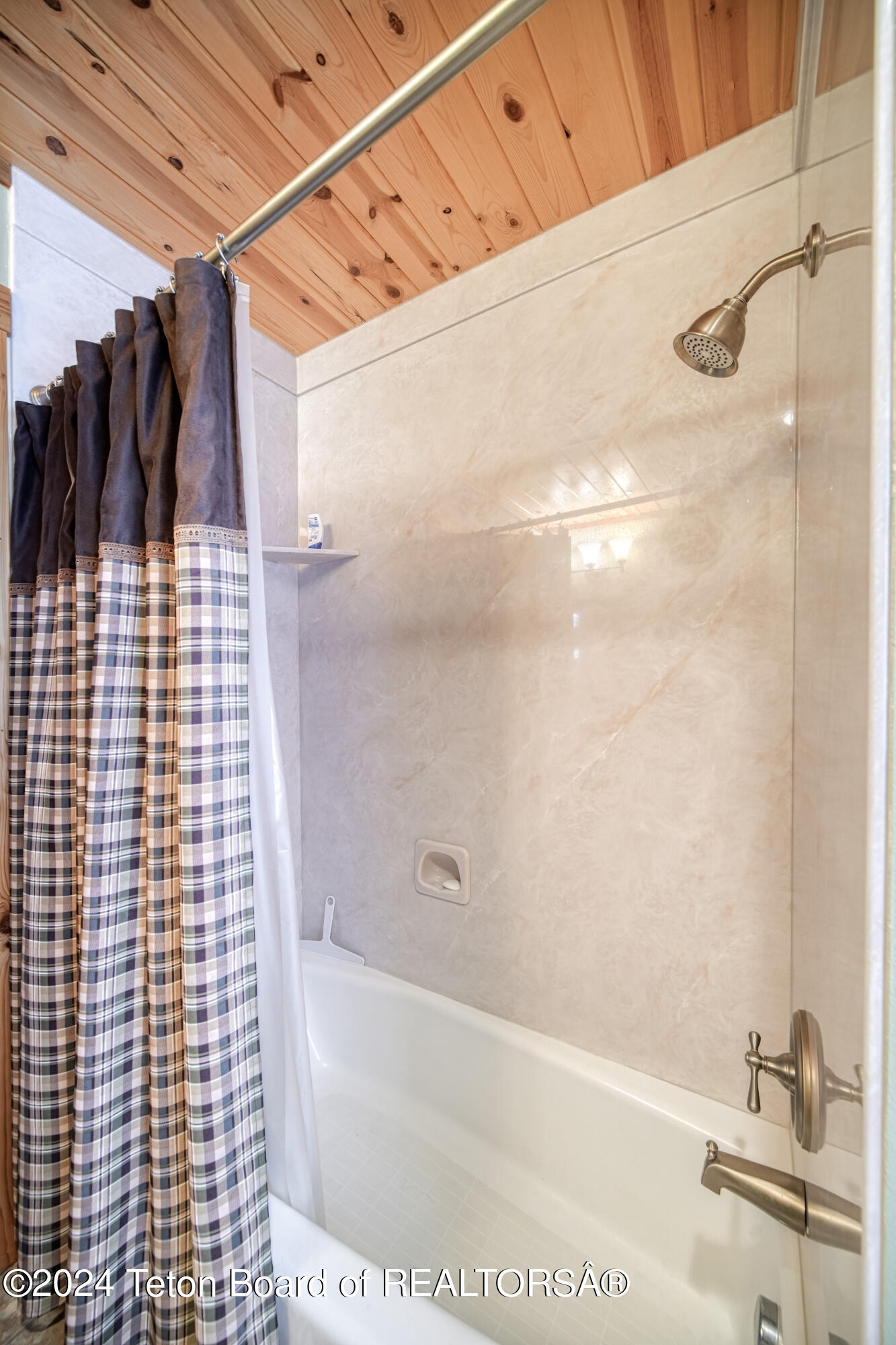 4008/4010 WEASEL Street