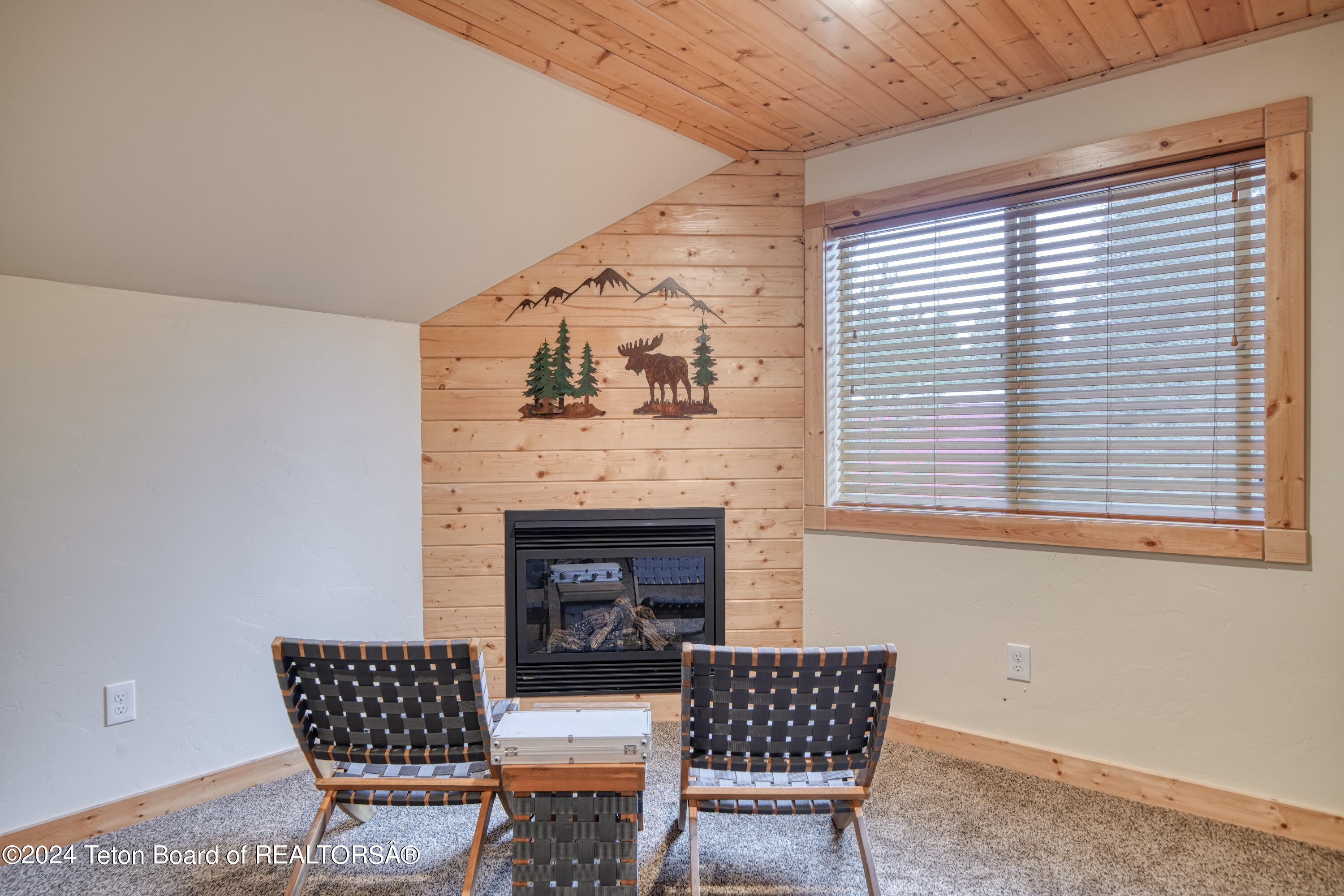 4008/4010 WEASEL Street