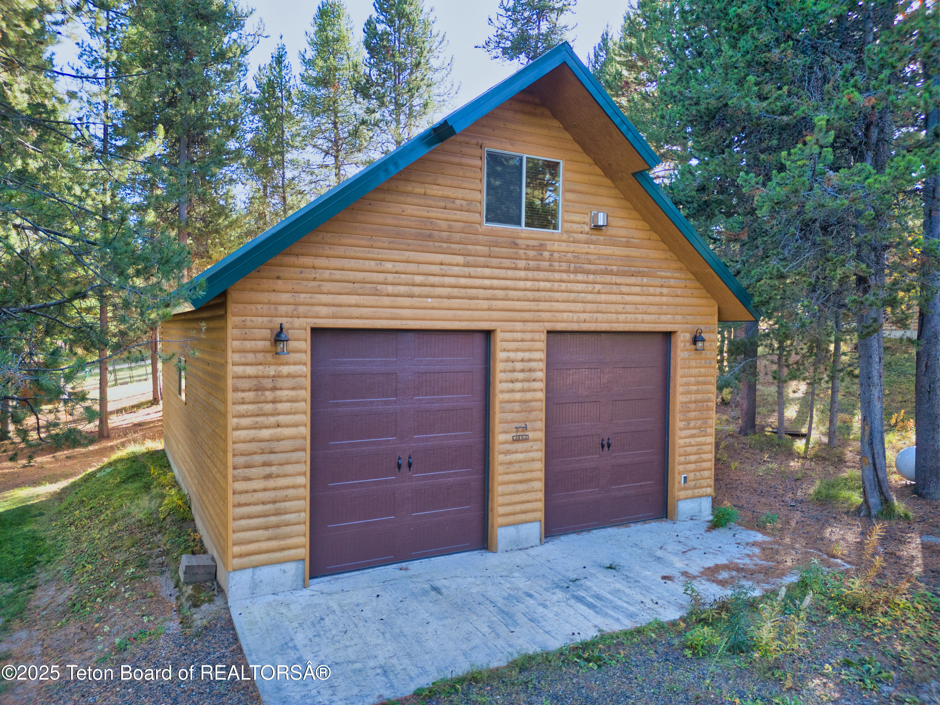 4008/4010 WEASEL Street