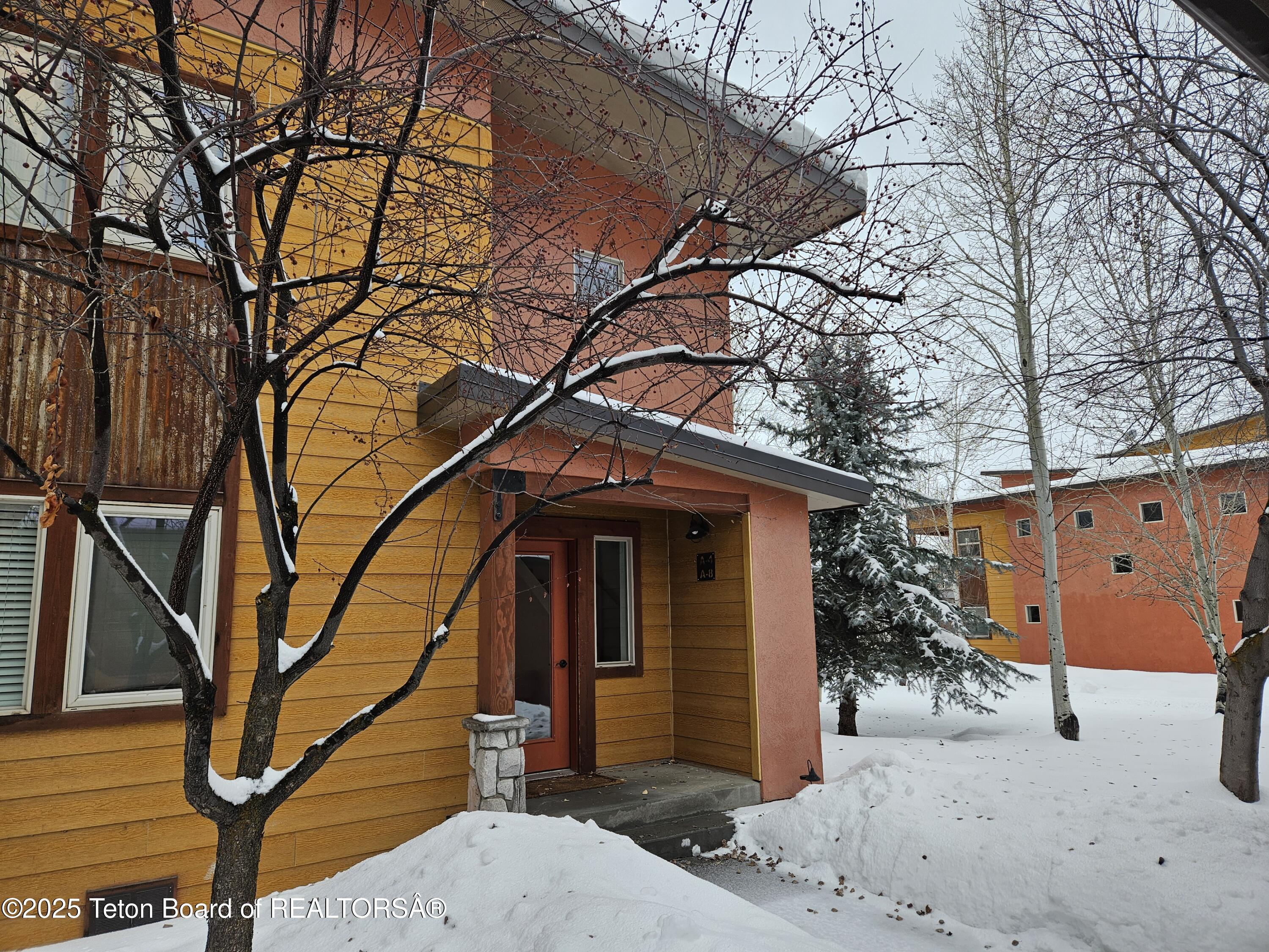 7580 MOUNTAIN LAUREL Drive, A-8