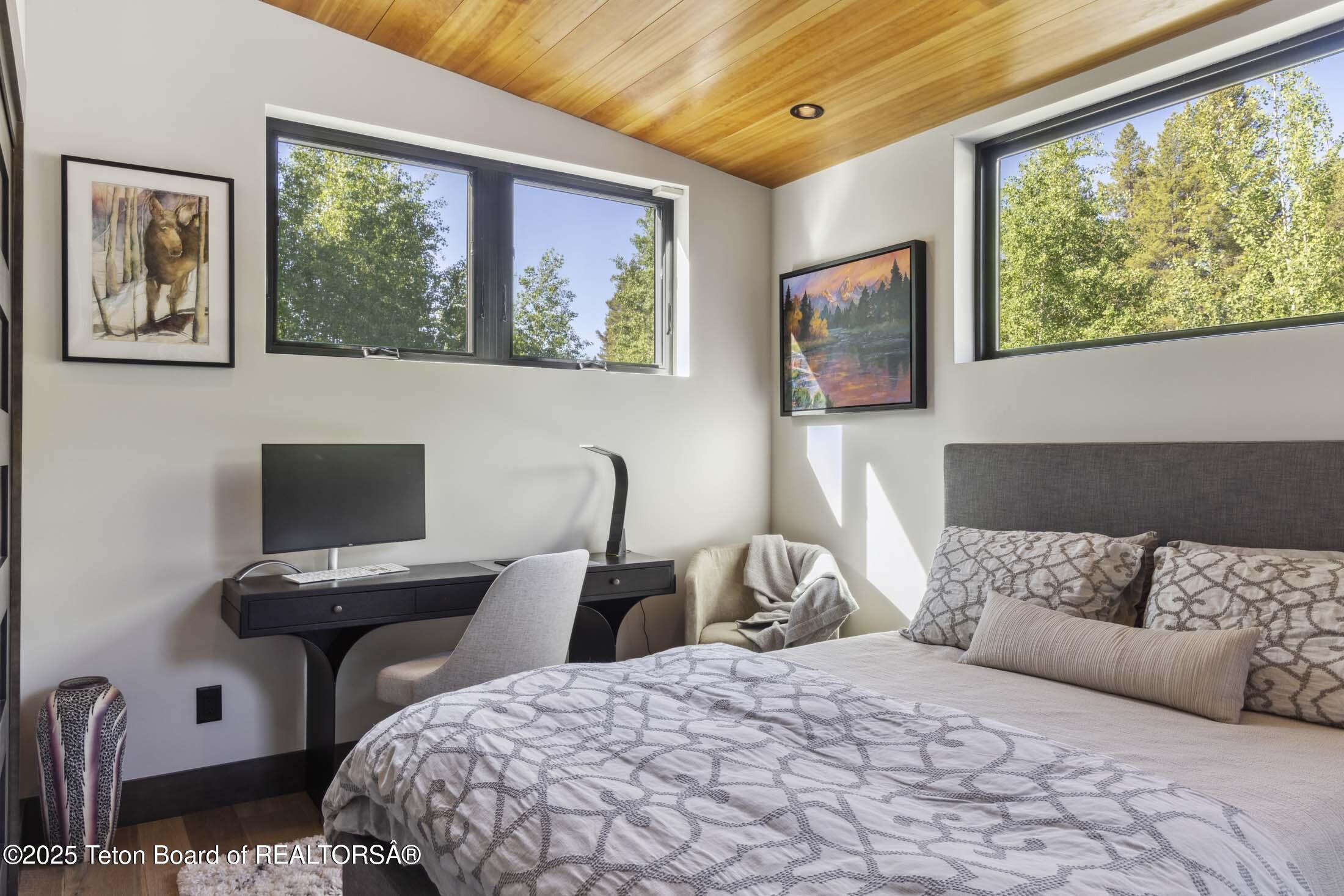 440 GRANITE RDG Drive