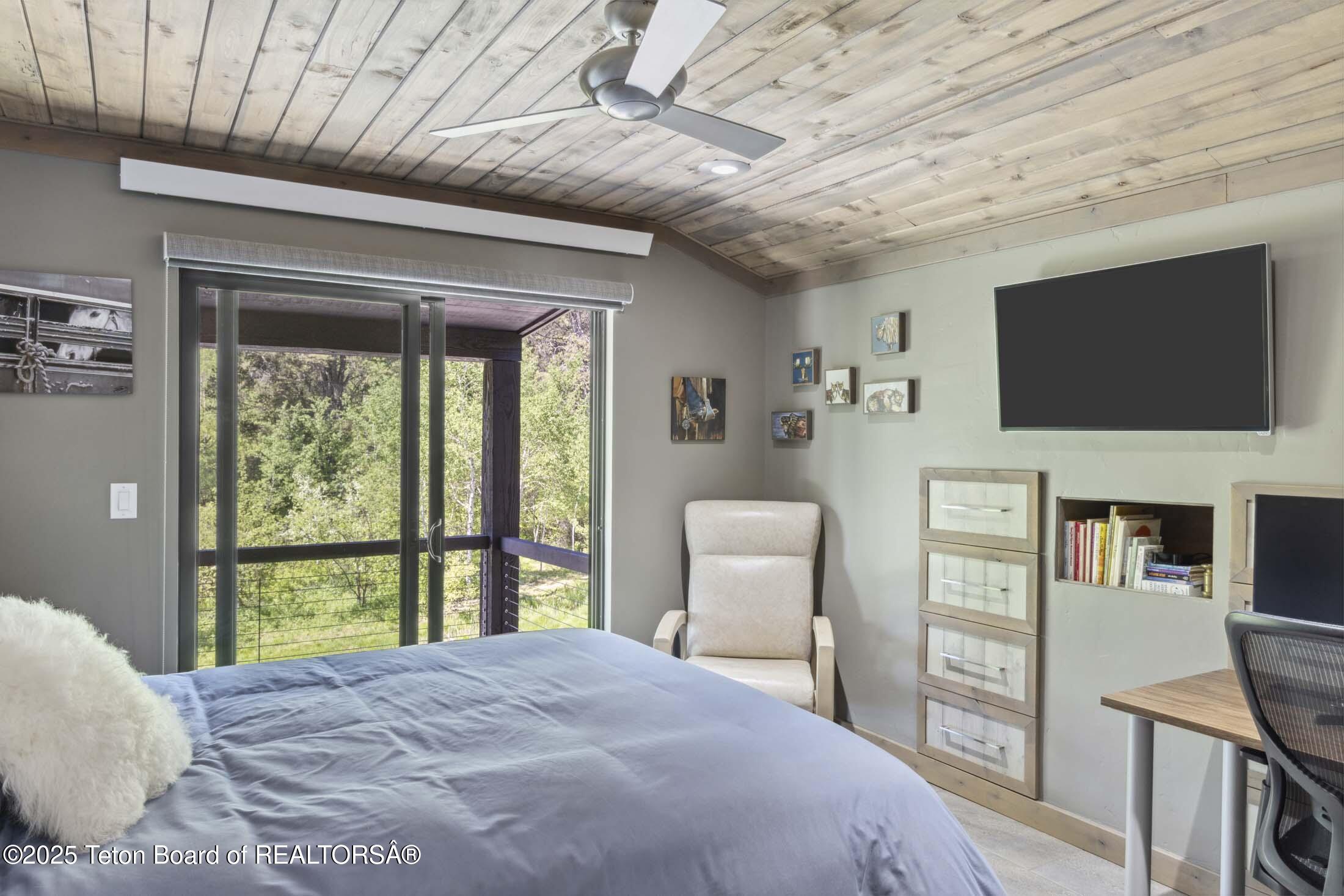 440 GRANITE RDG Drive