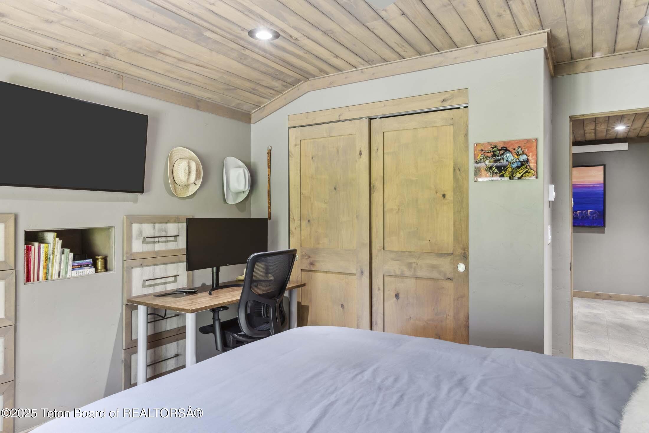 440 GRANITE RDG Drive