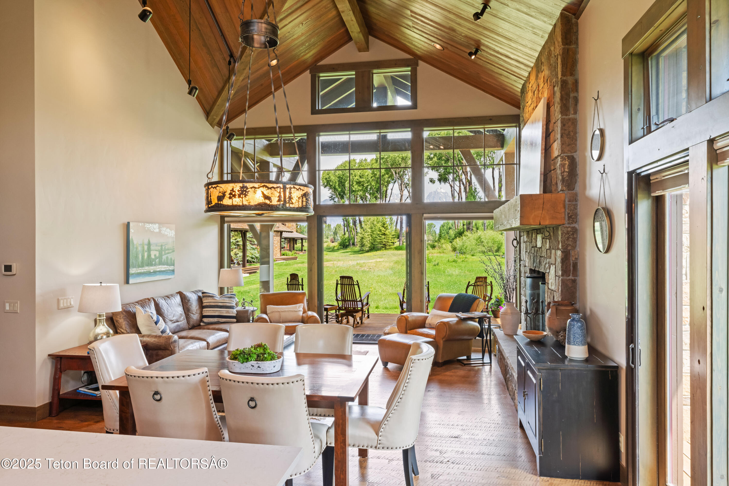 5862 N CONEFLOWER Drive, 17