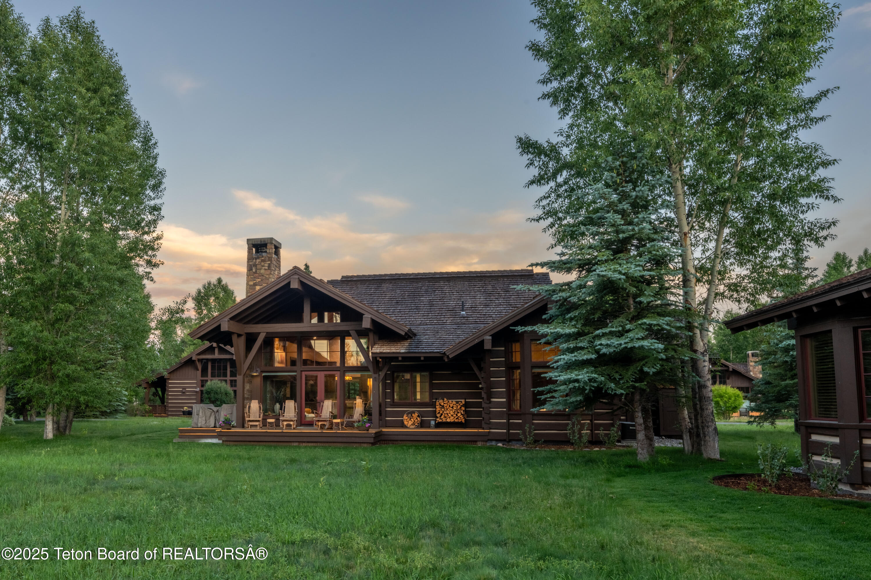 5862 N CONEFLOWER Drive, 17