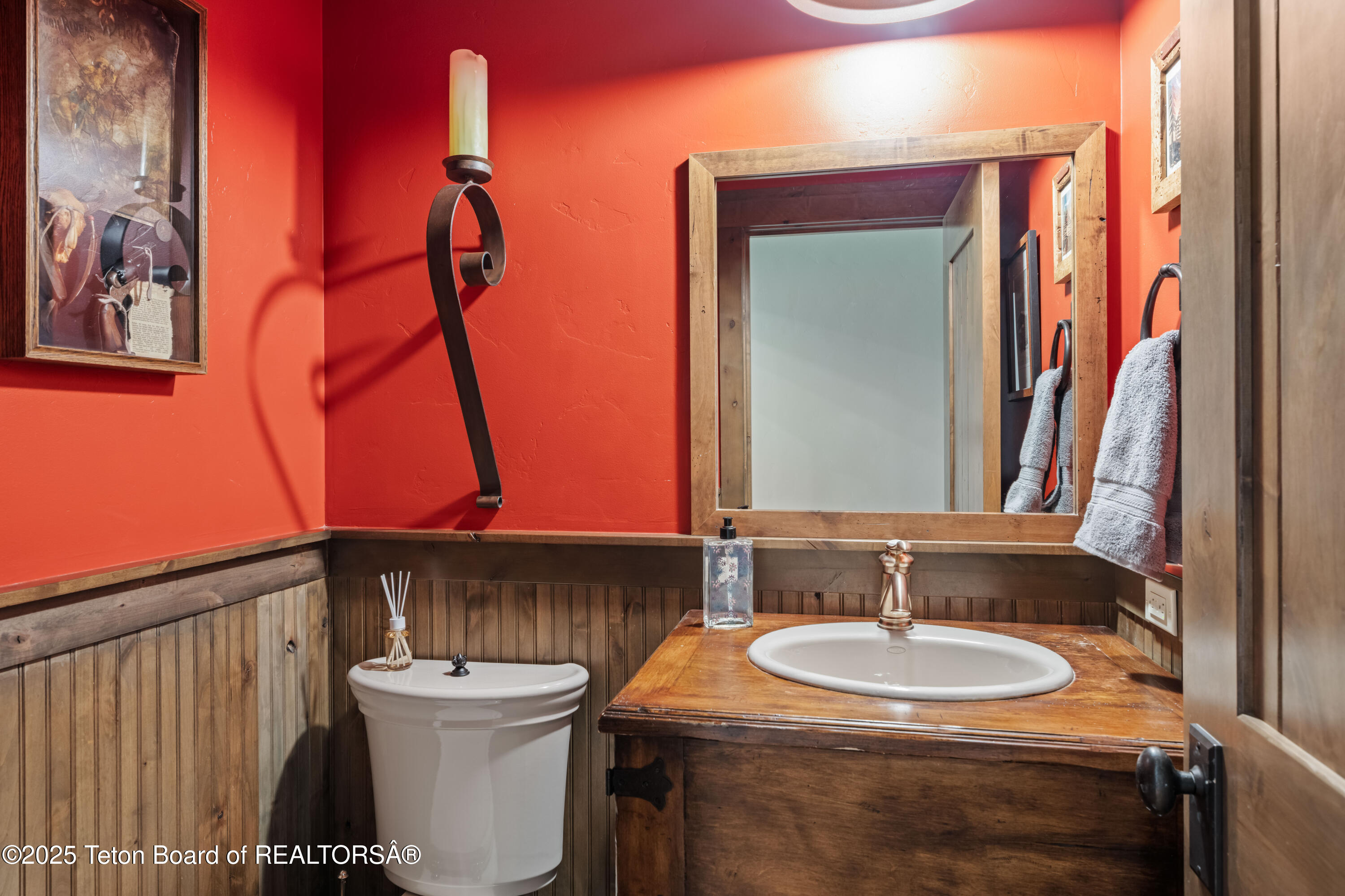 5862 N CONEFLOWER Drive, 17