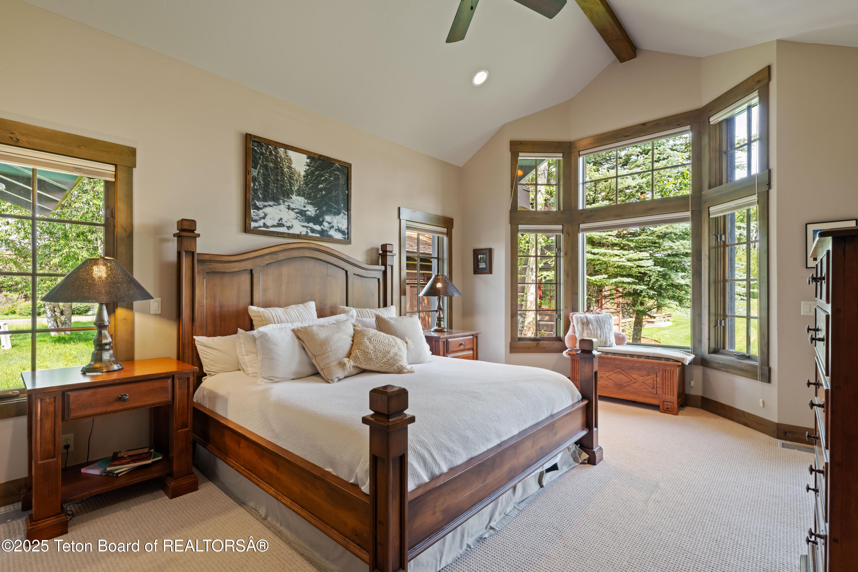 5862 N CONEFLOWER Drive, 17