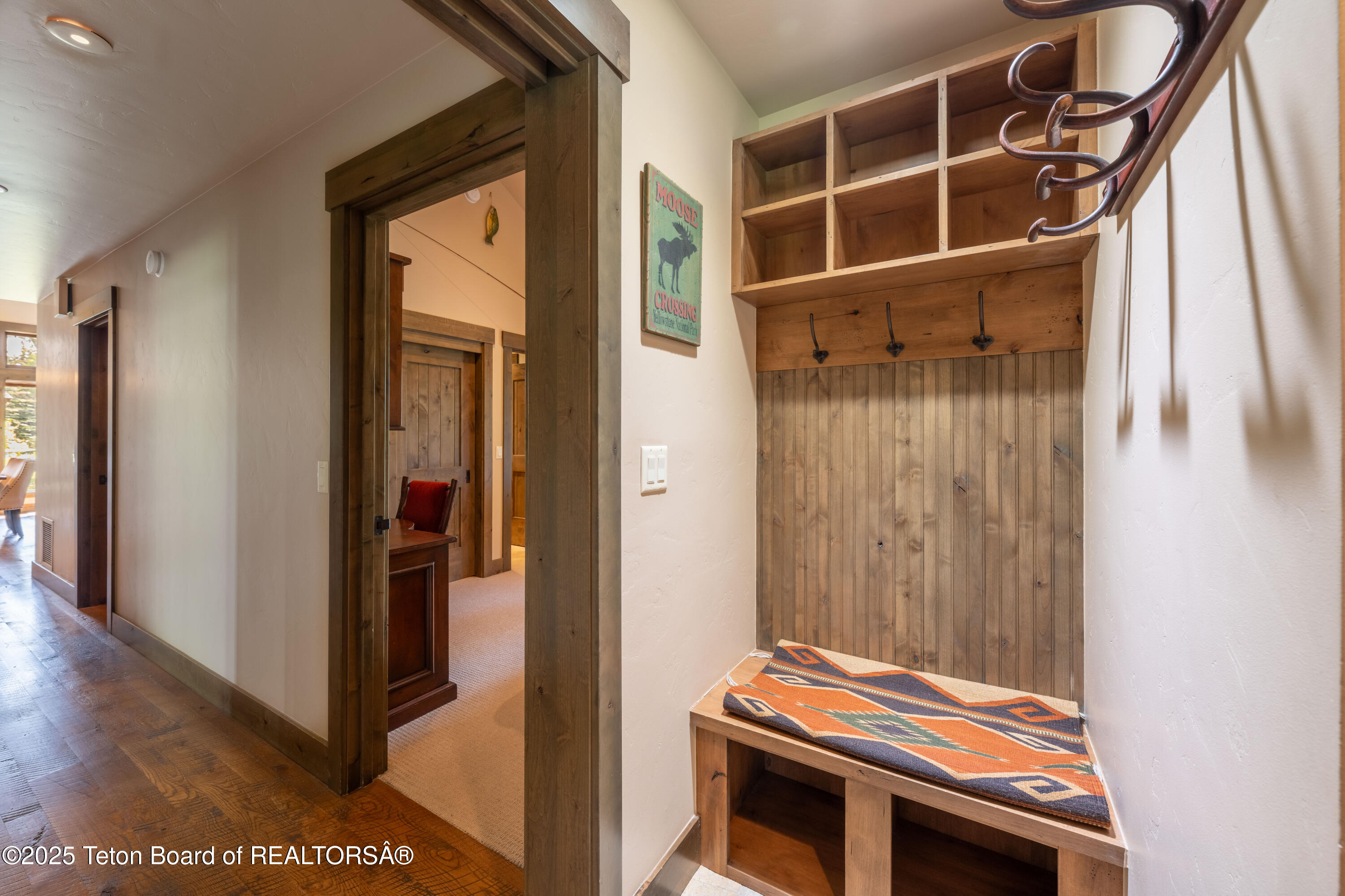 5862 N CONEFLOWER Drive, 17