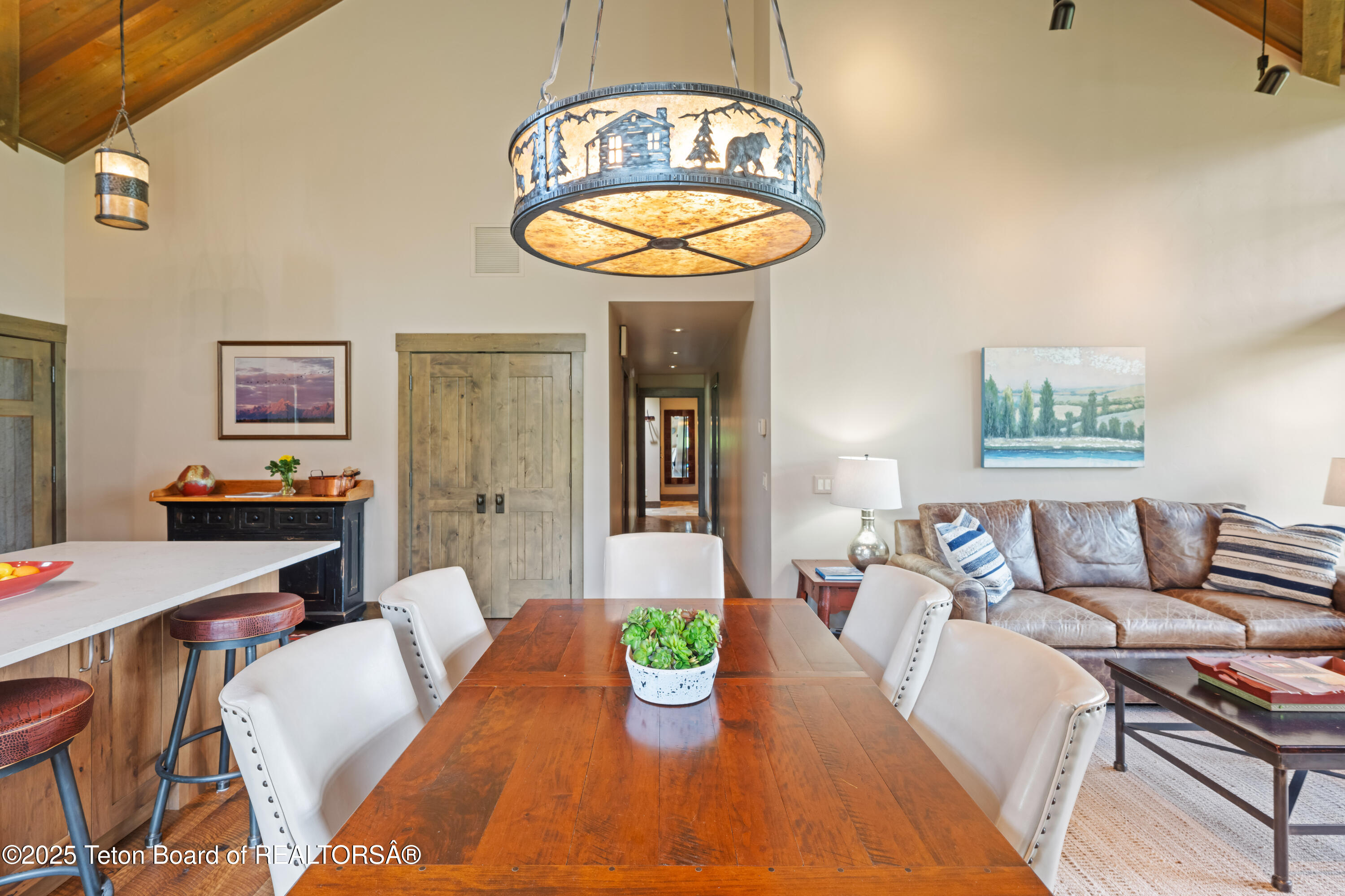 5862 N CONEFLOWER Drive, 17