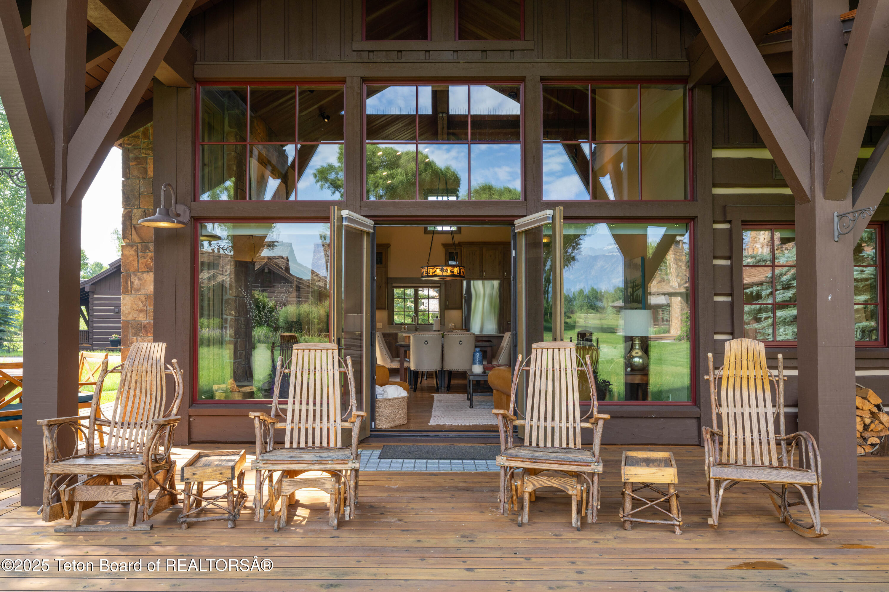 5862 N CONEFLOWER Drive, 17