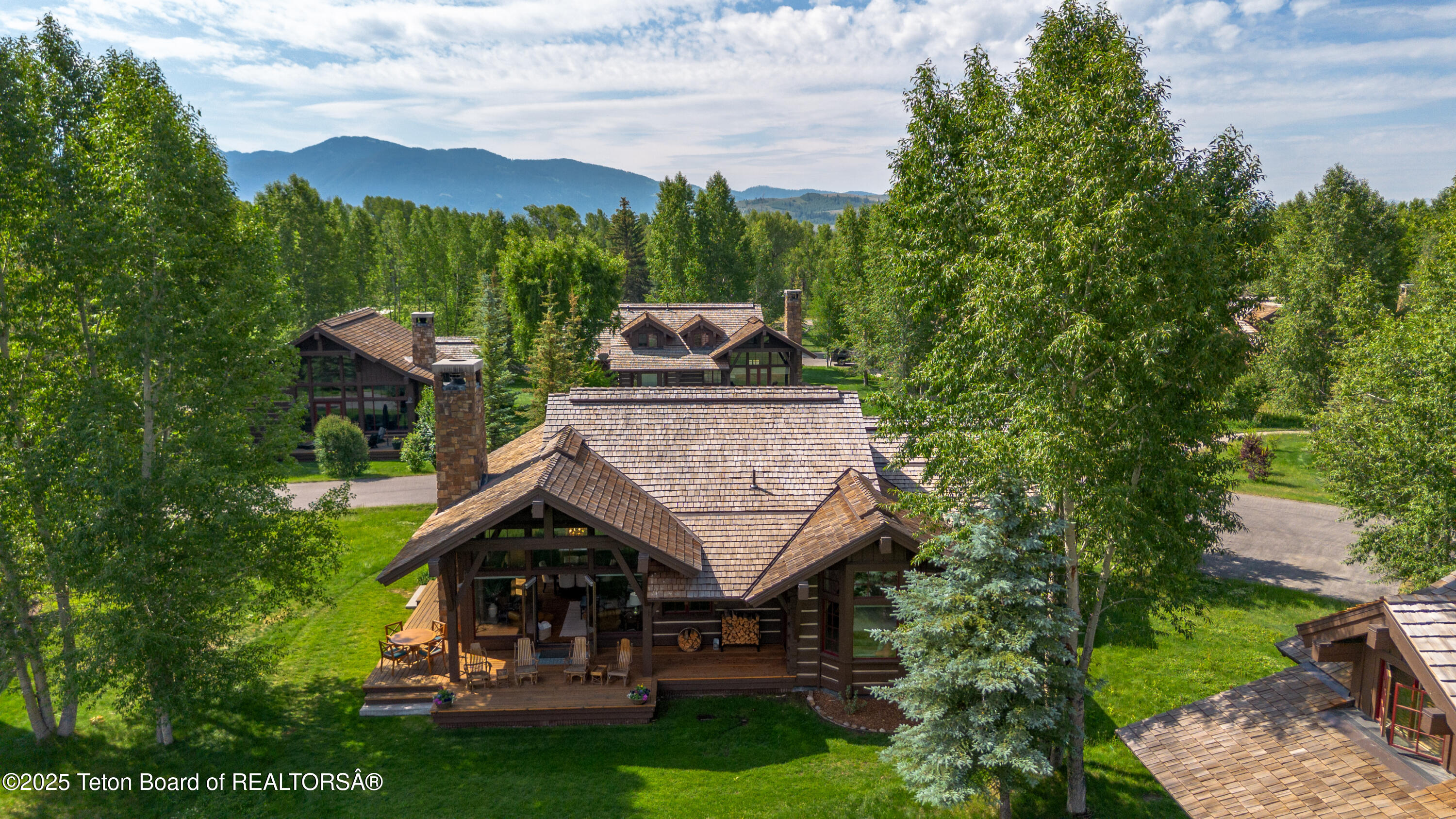 5862 N CONEFLOWER Drive, 17