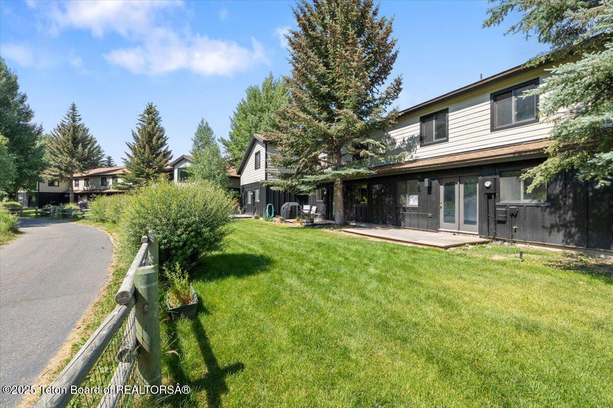 816 POWDERHORN Lane, 816D