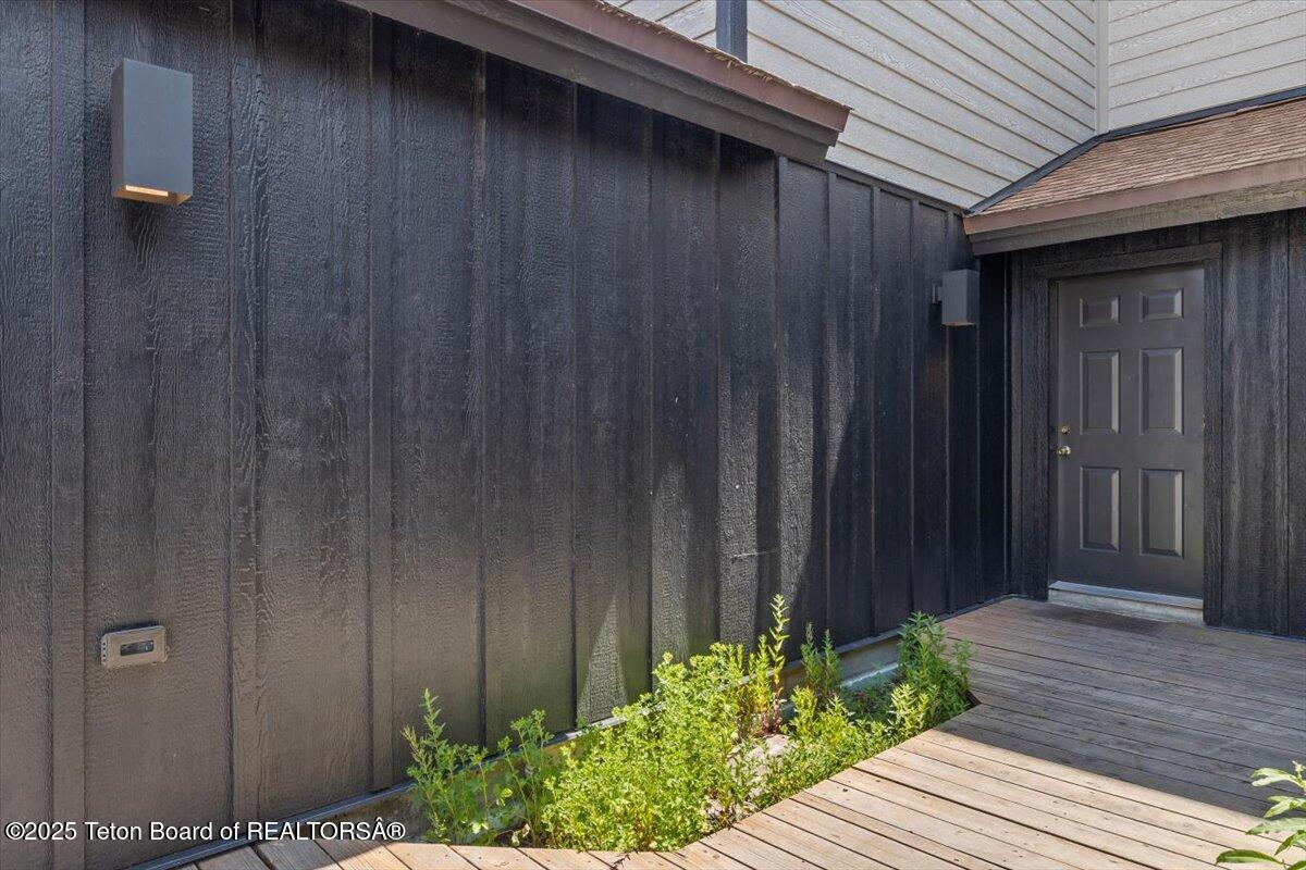 816 POWDERHORN Lane, 816D