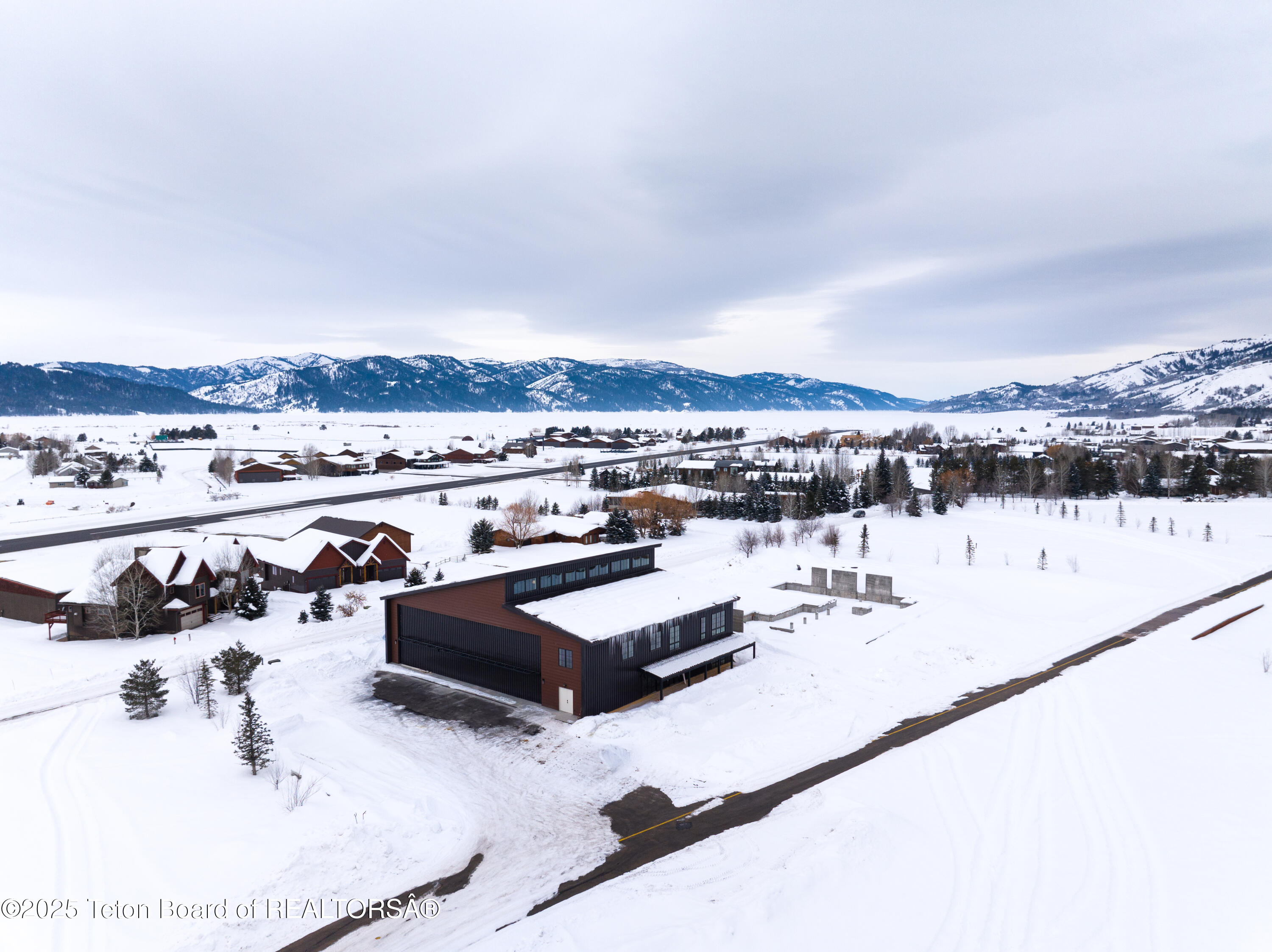 208 ALPINE VILLAGE CIRCLE