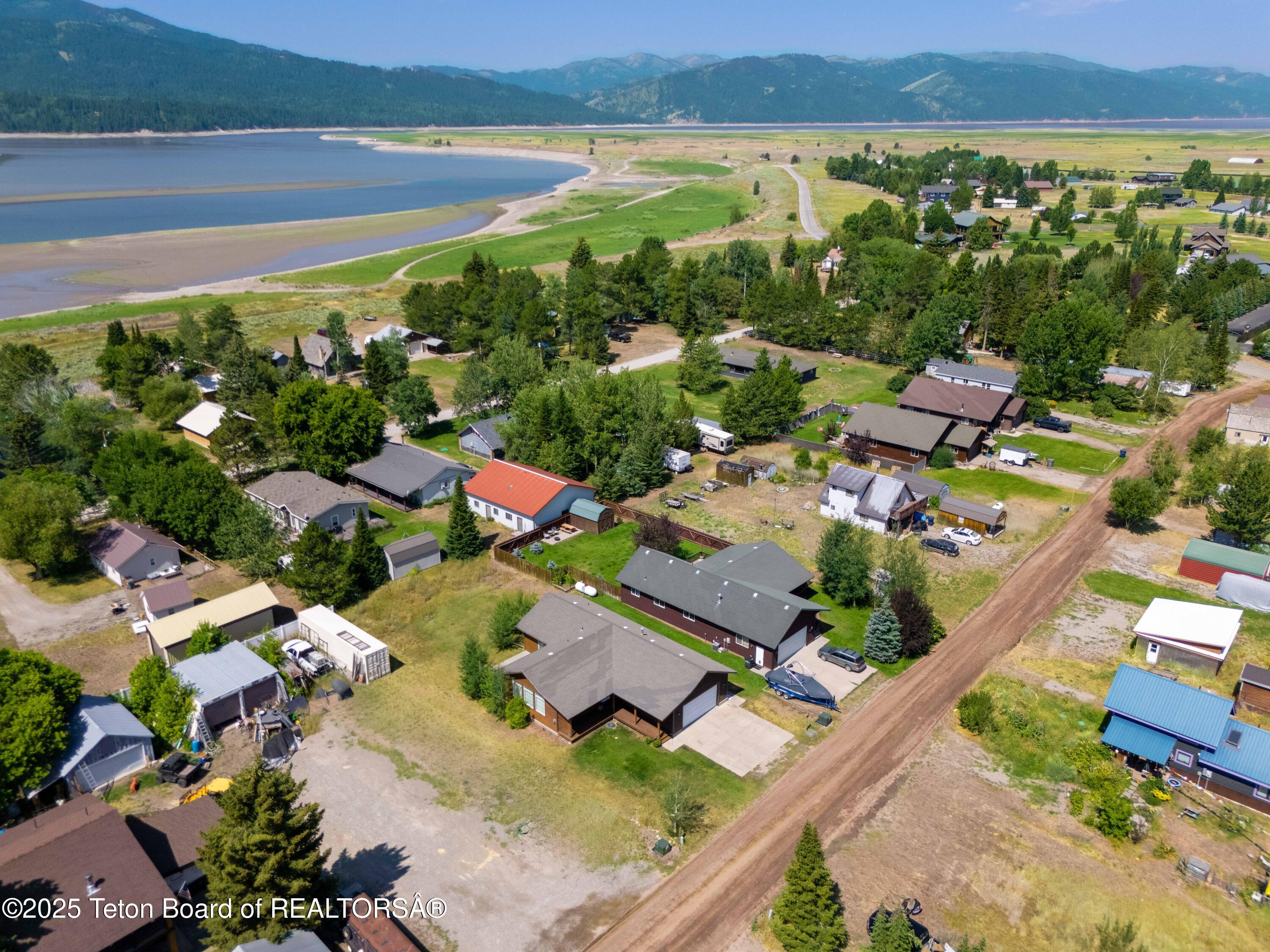 580 EAST COTTAGE Lane