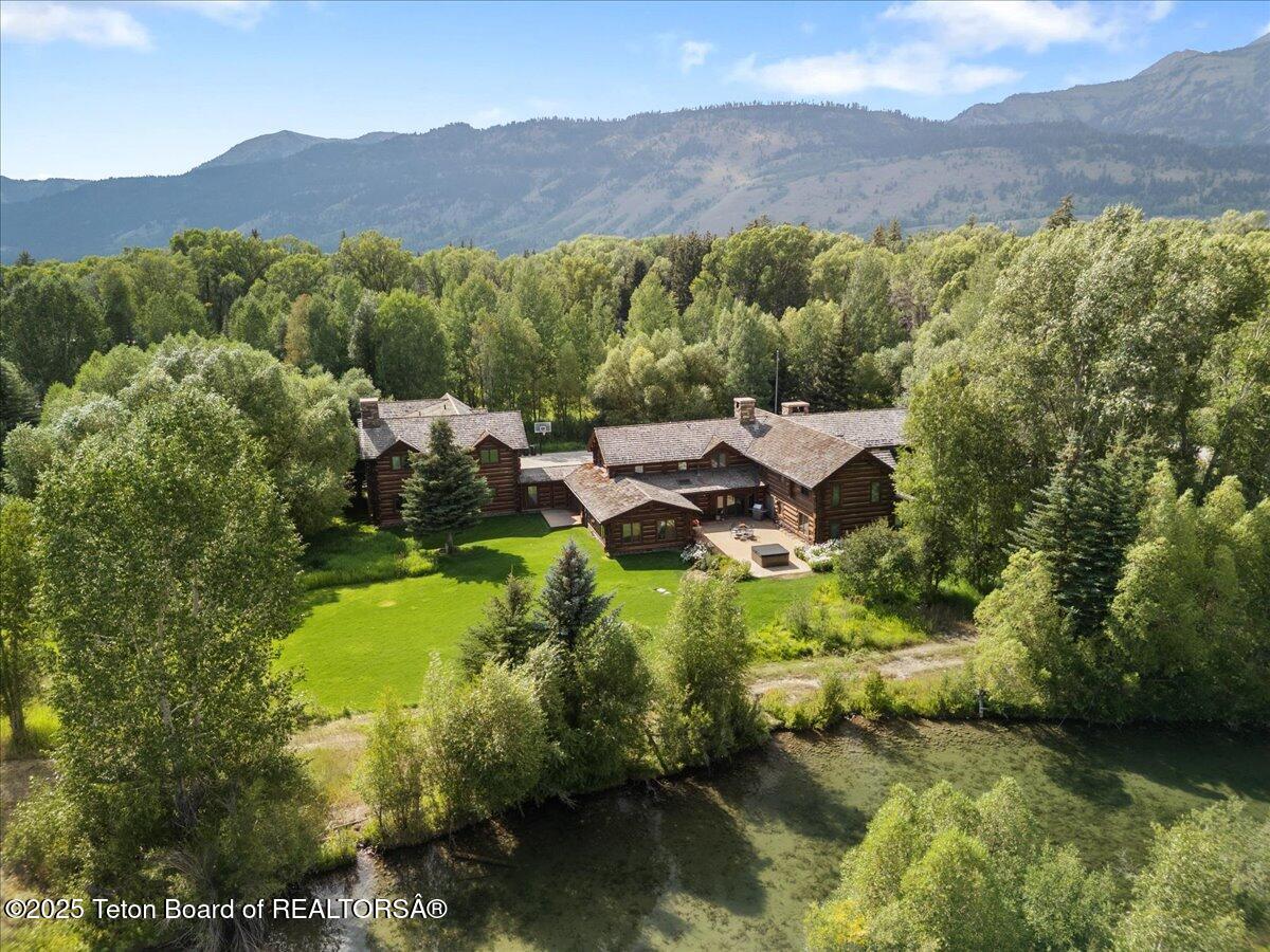 3932 W LINN RANCH Road