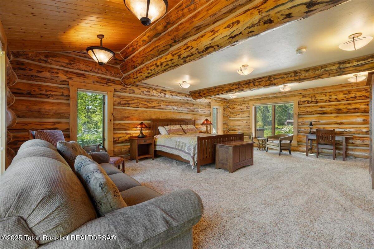 3932 W LINN RANCH Road