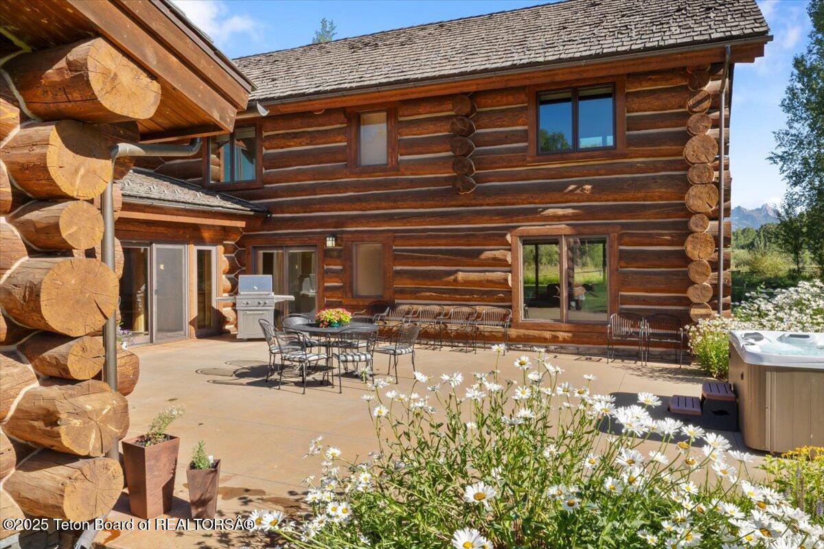 3932 W LINN RANCH Road