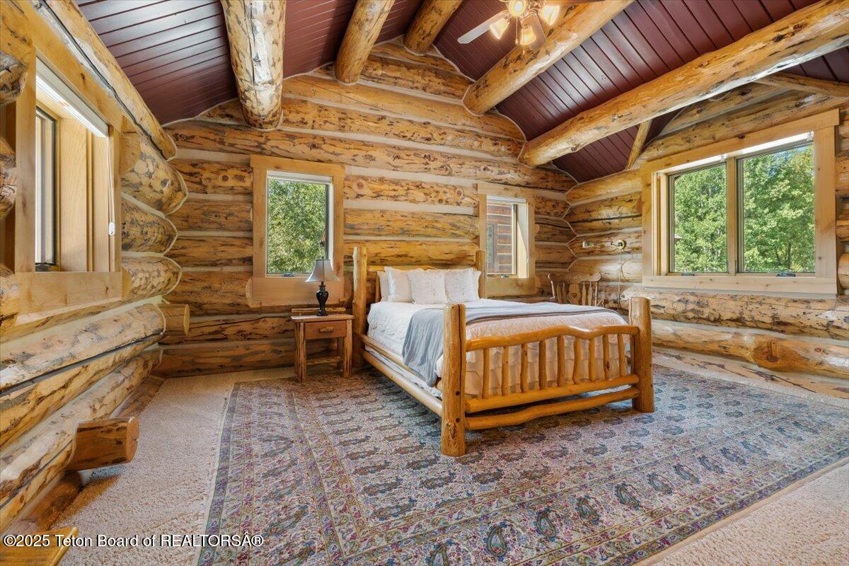 3932 W LINN RANCH Road