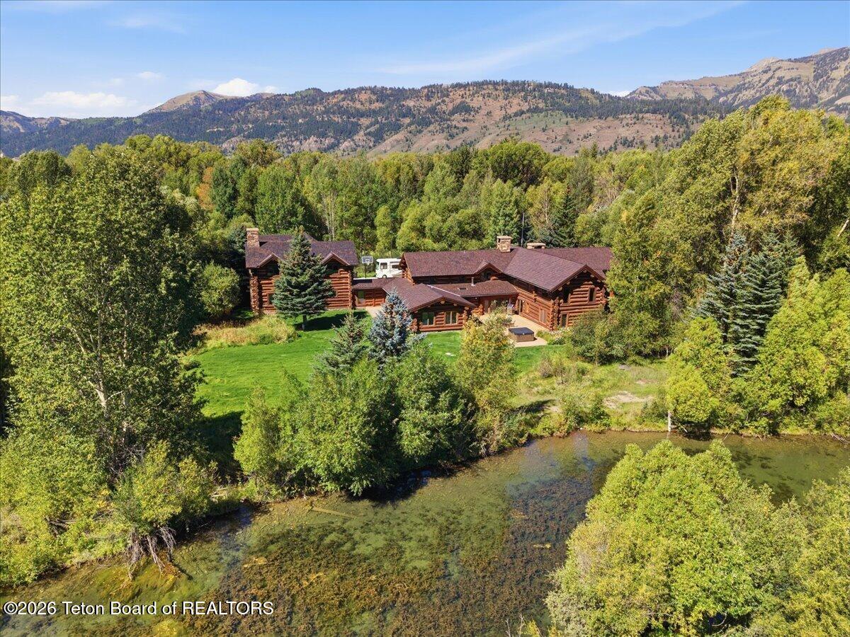3932 W LINN RANCH Road