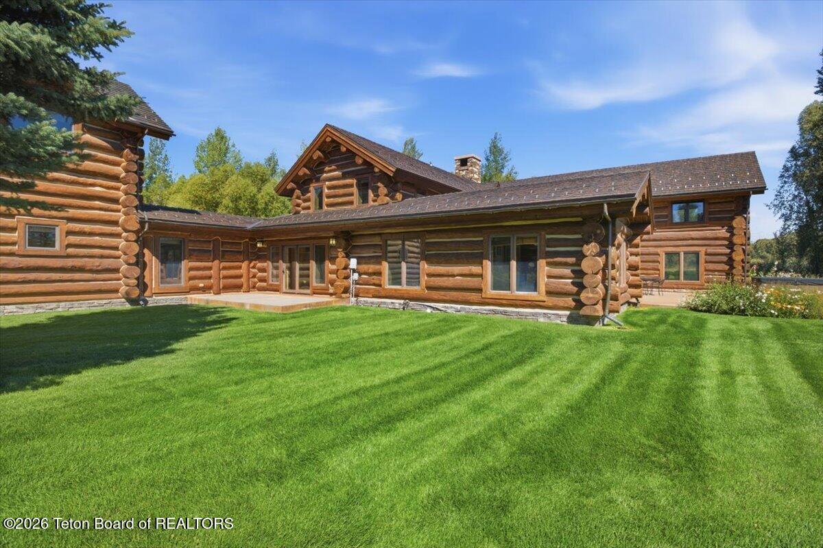 3932 W LINN RANCH Road