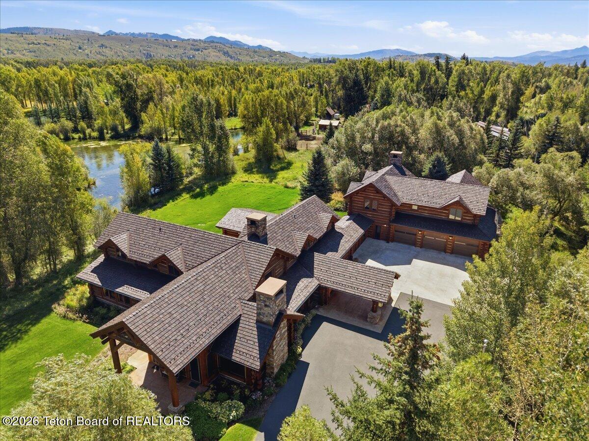3932 W LINN RANCH Road
