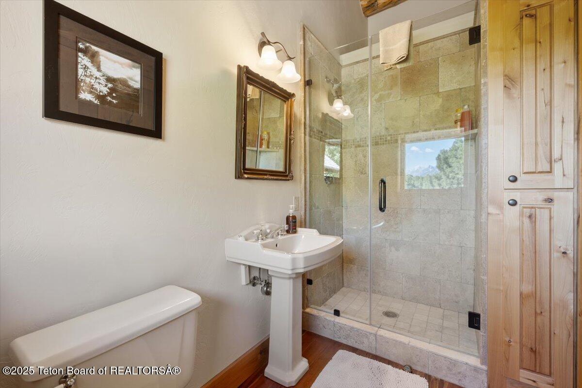 3932 W LINN RANCH Road