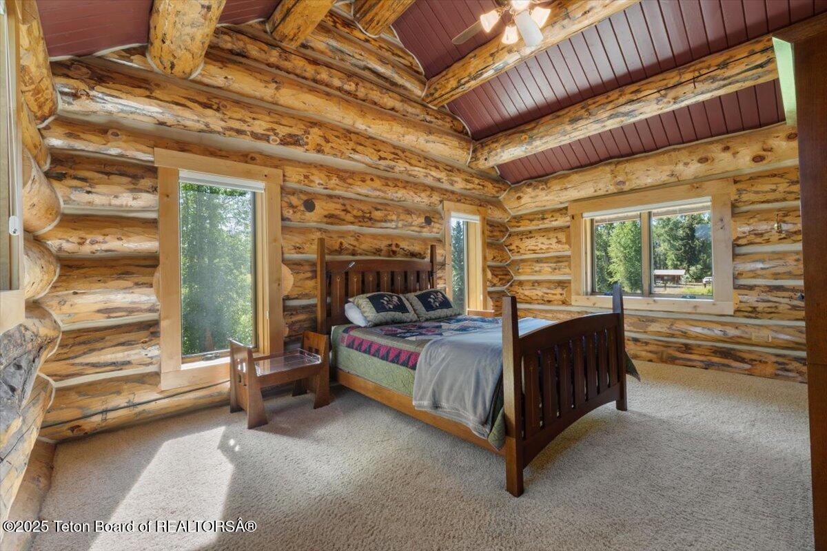 3932 W LINN RANCH Road