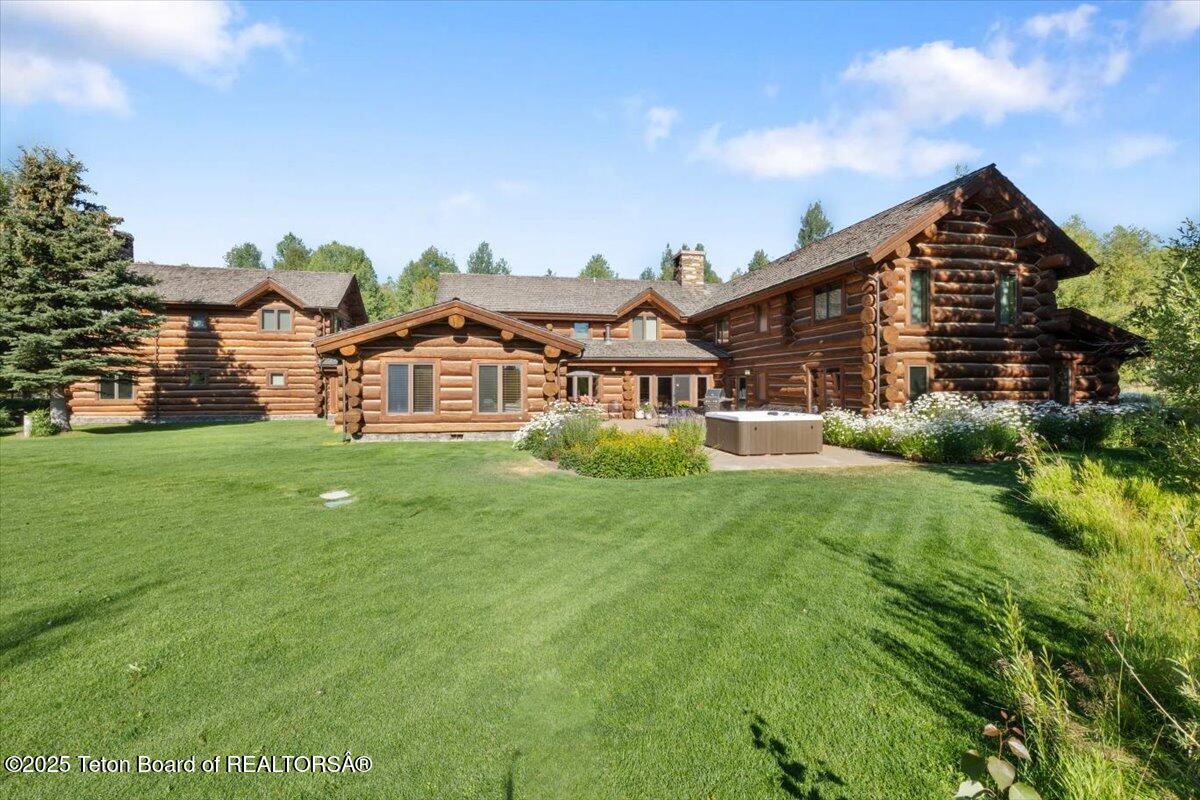 3932 W LINN RANCH Road