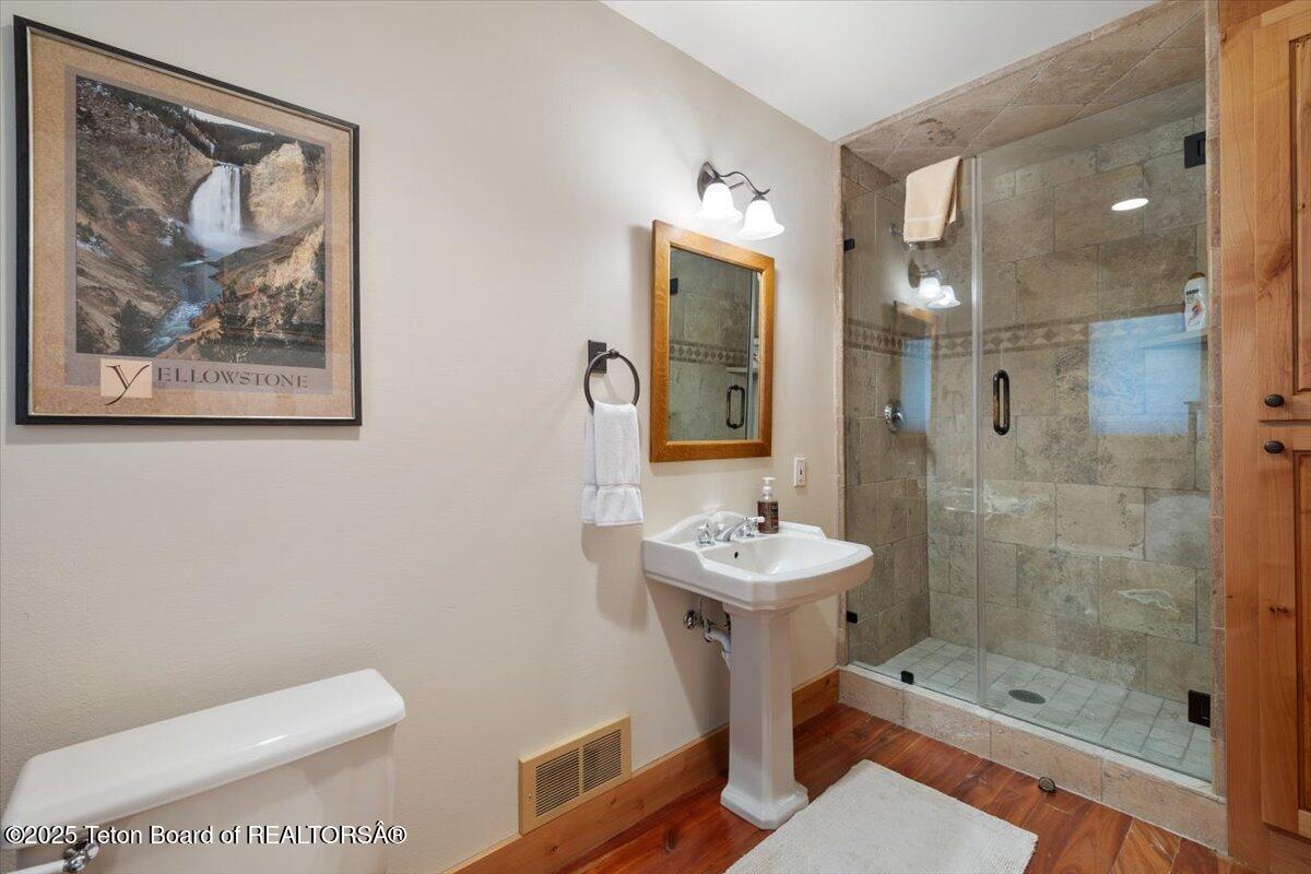 3932 W LINN RANCH Road