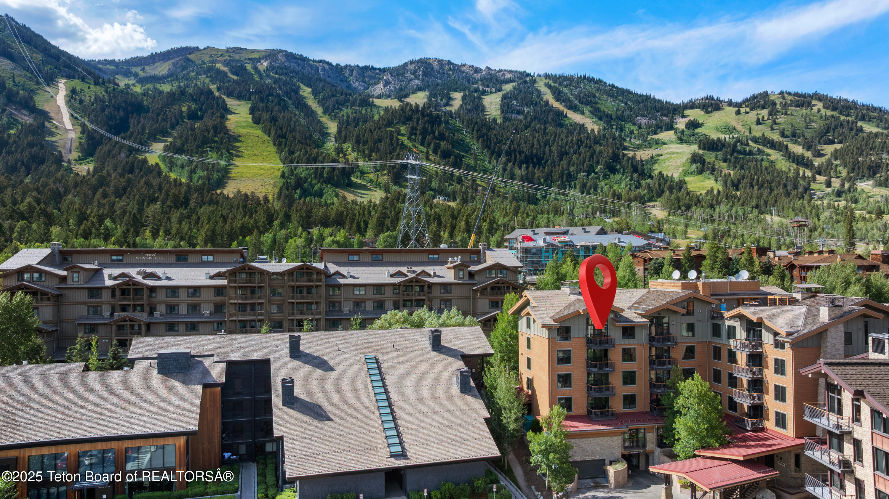 3335 W VILLAGE Drive, 523