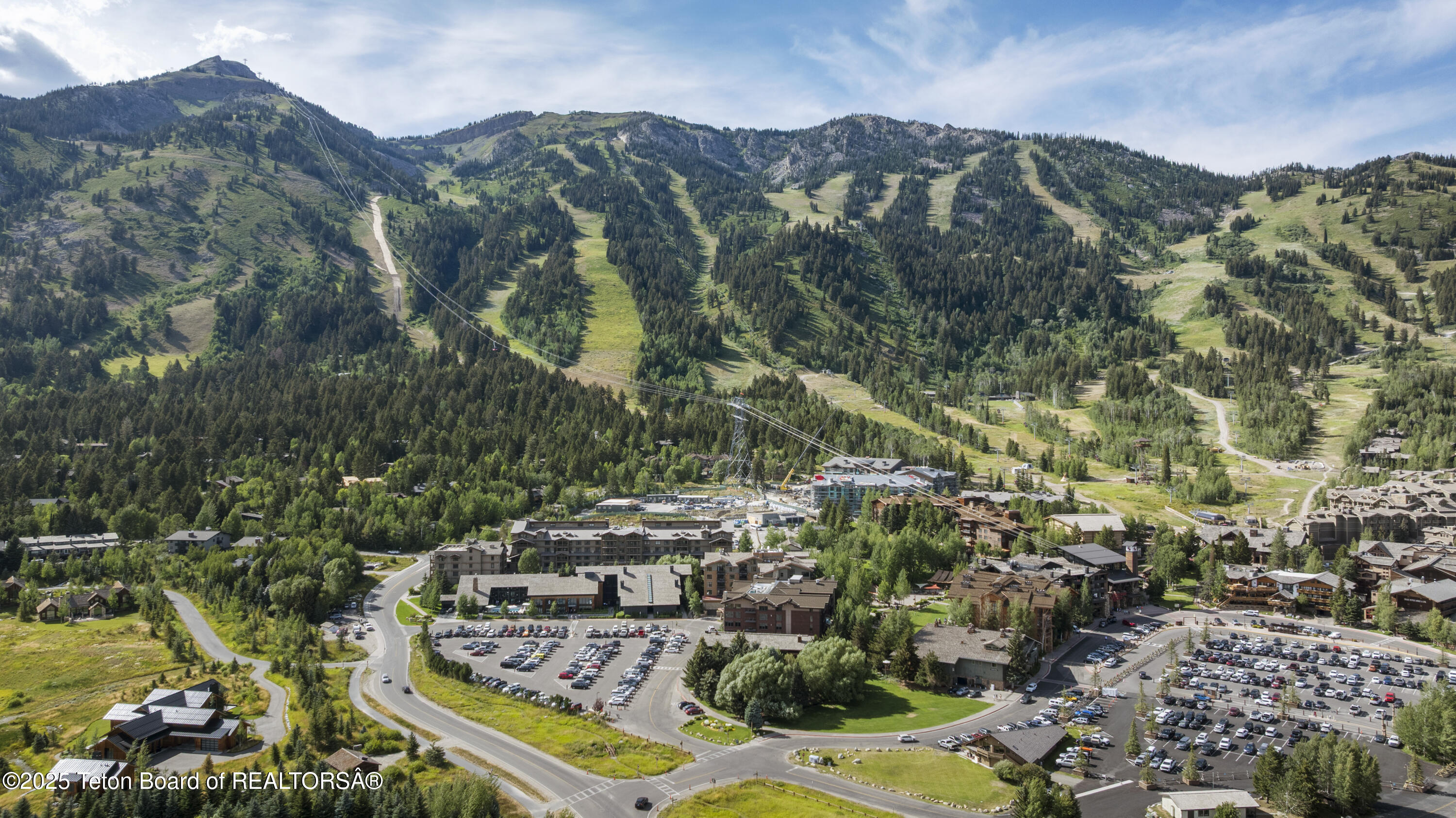 3335 W VILLAGE Drive, 523