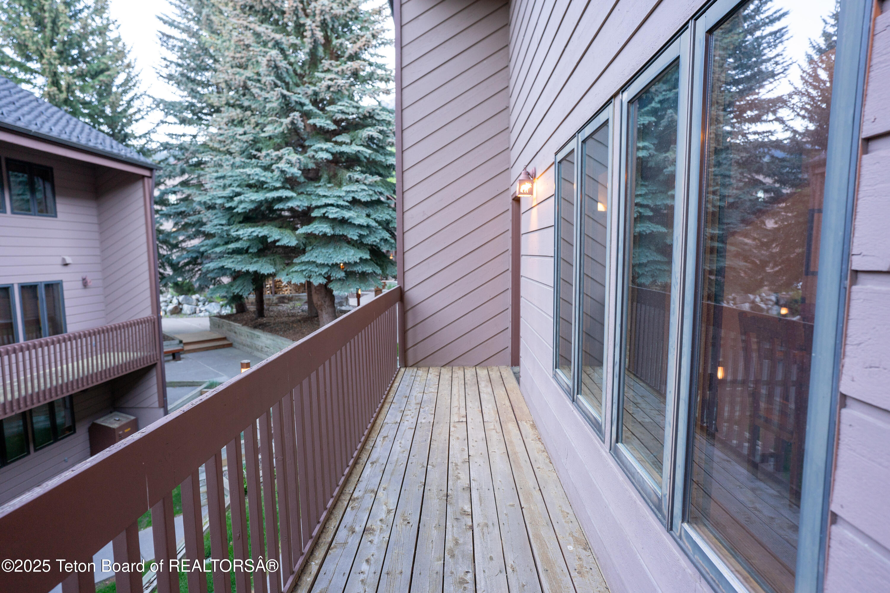 3675 W MICHAEL Drive, 9