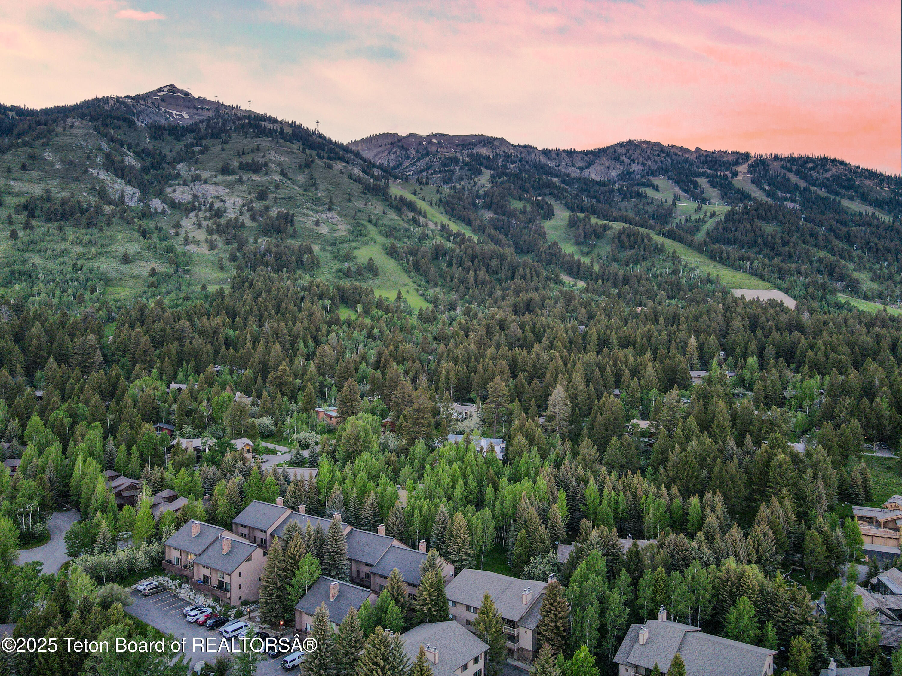 3675 W MICHAEL Drive, 9