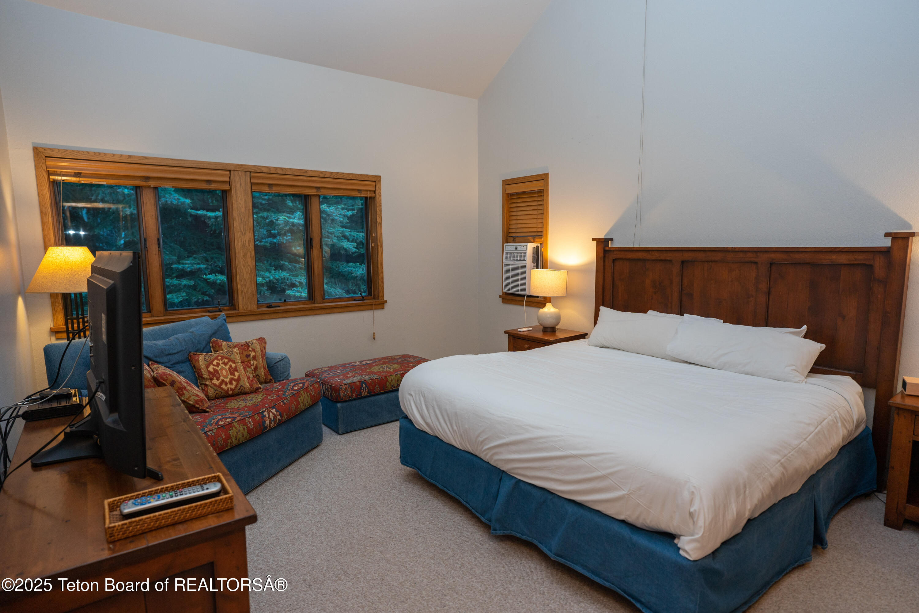 3675 W MICHAEL Drive, 9