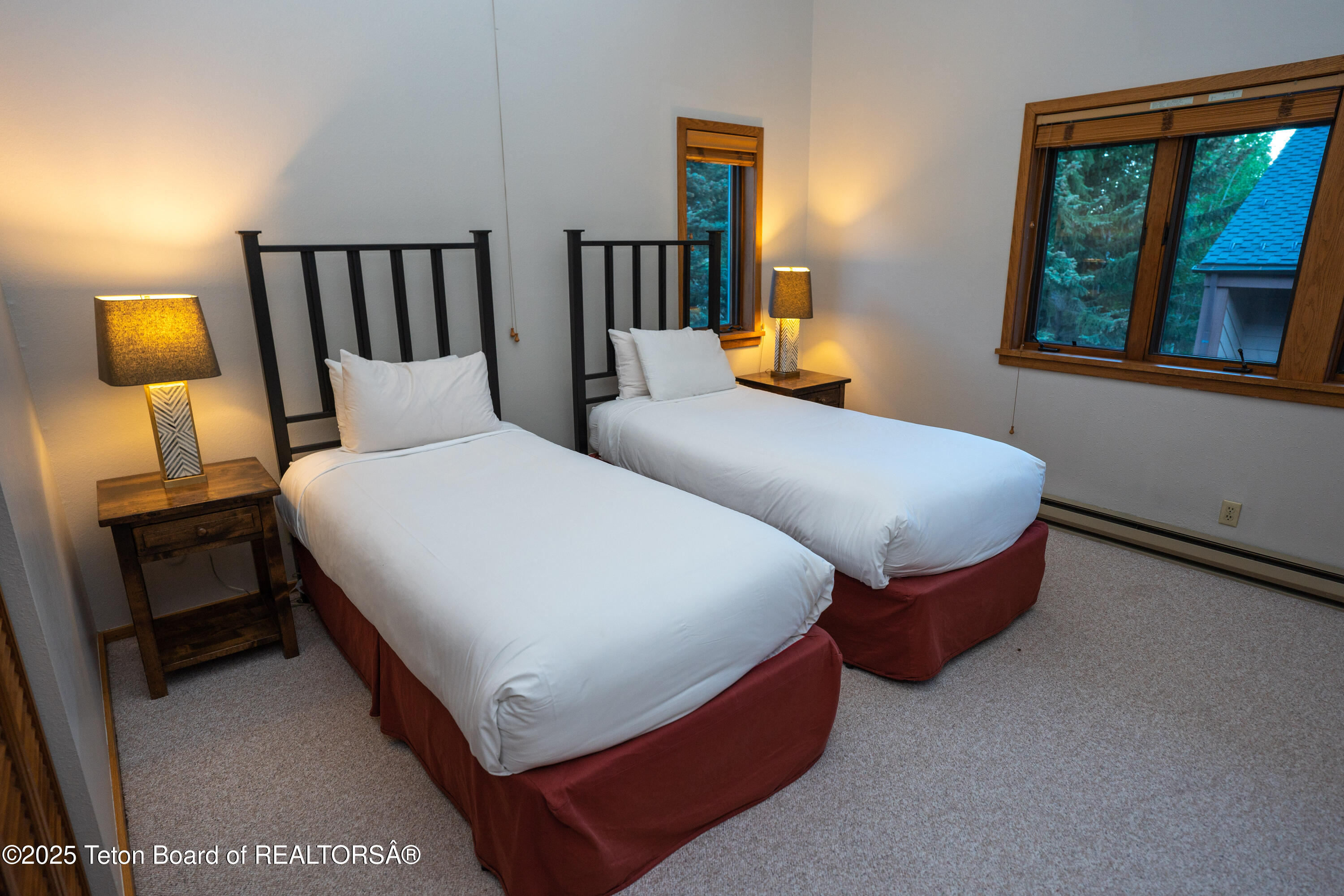 3675 W MICHAEL Drive, 9