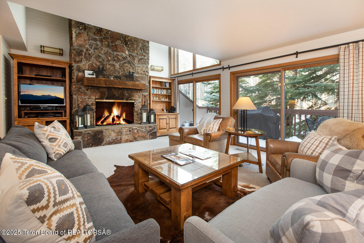 3675 W MICHAEL Drive, 9