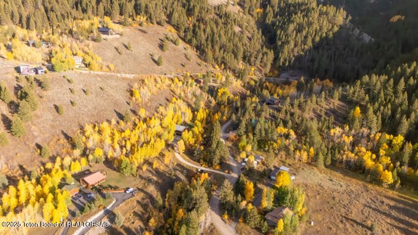1035 E DEER CREEK Drive