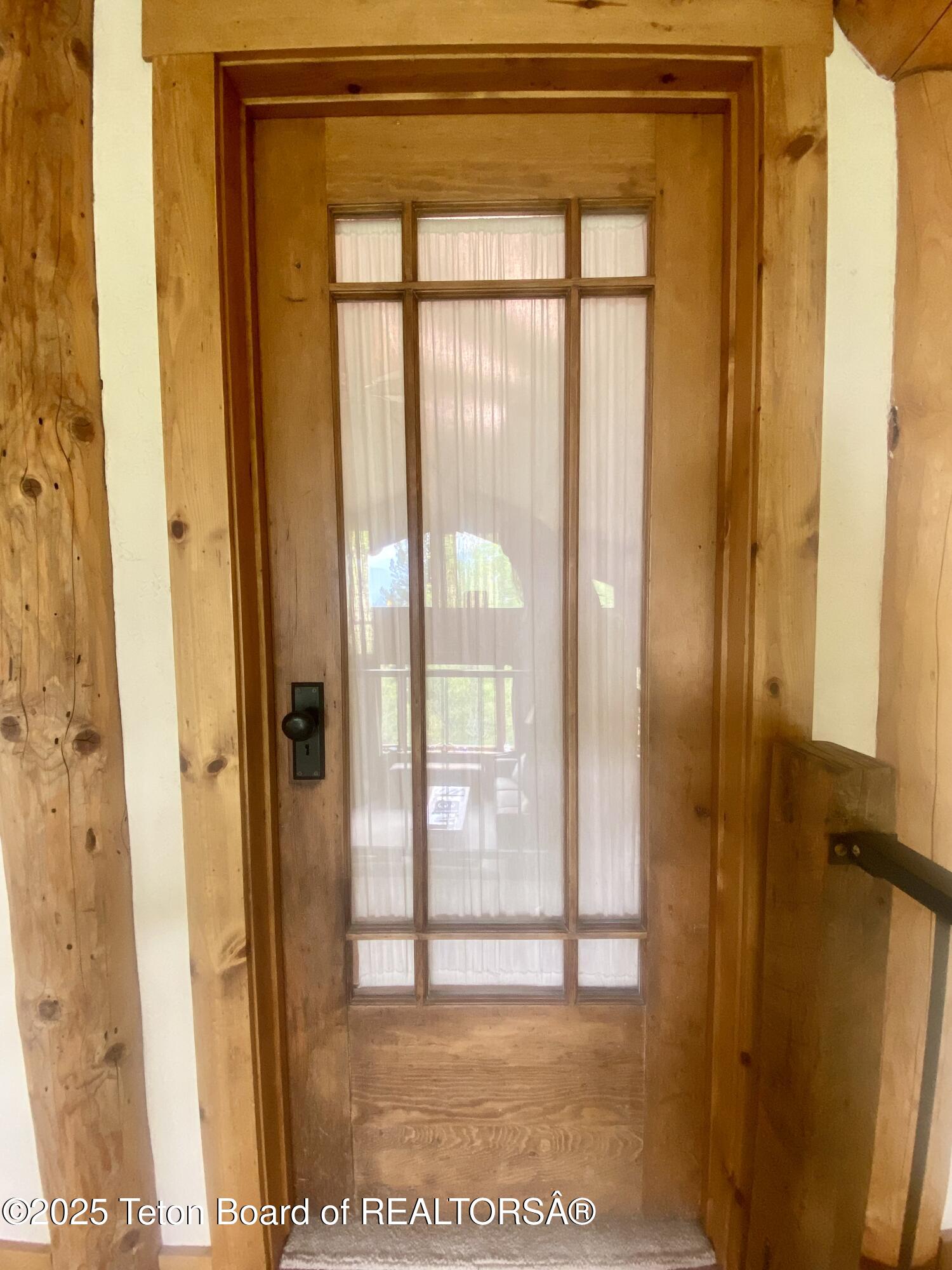 1035 E DEER CREEK Drive