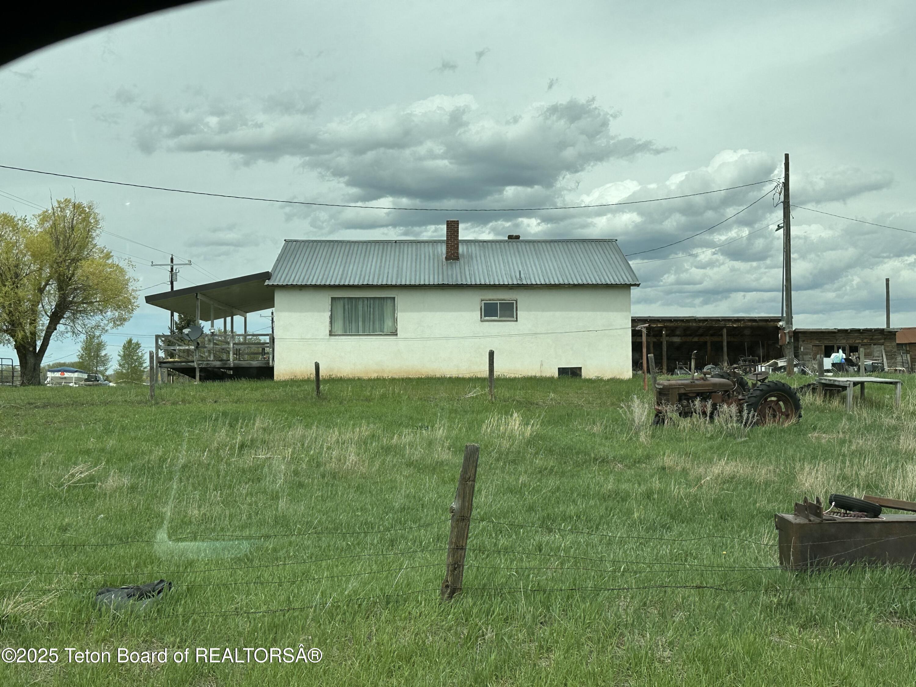 5775 N 500 W 5775 N 500 W