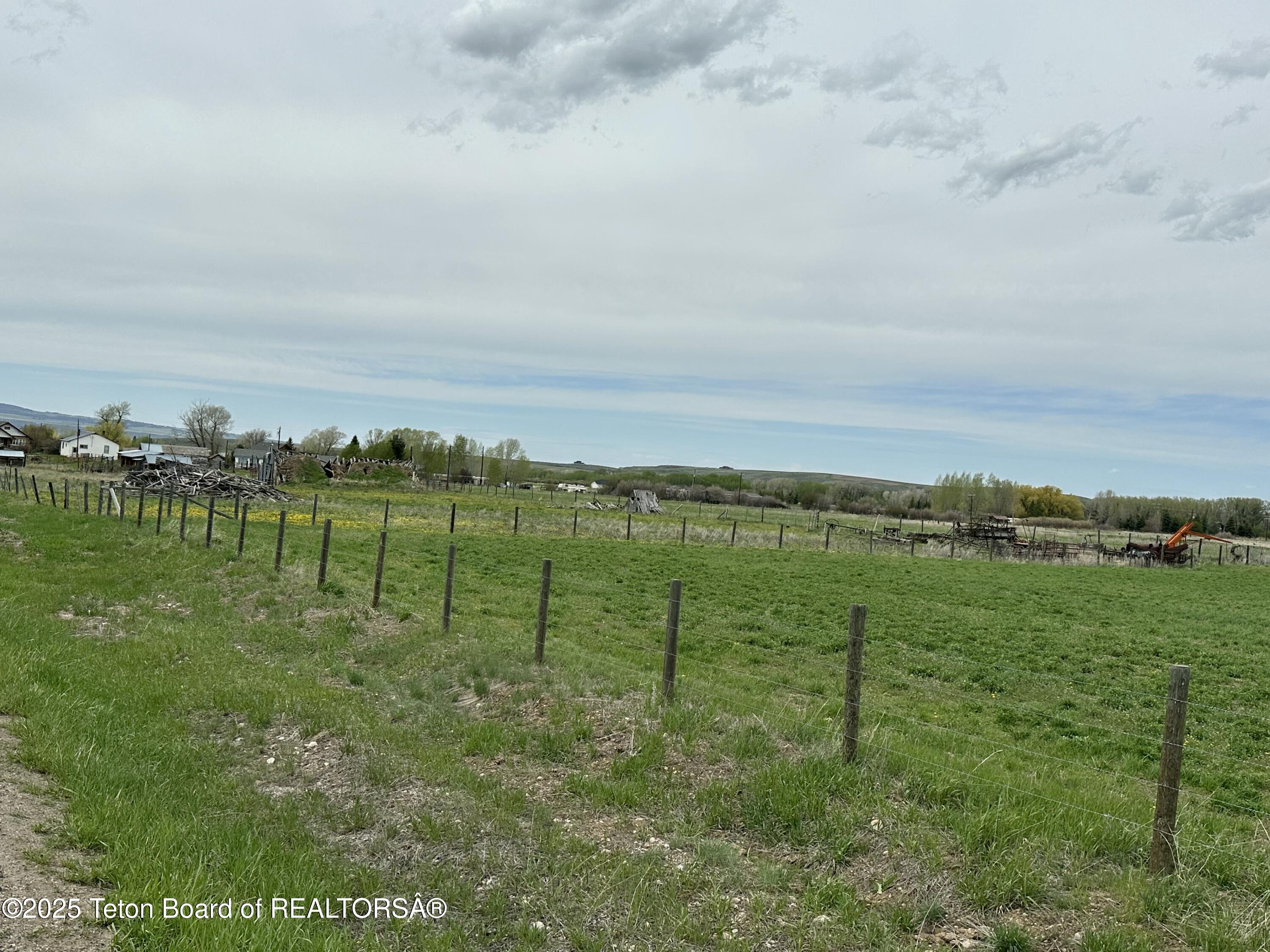 5775 N 500 W 5775 N 500 W