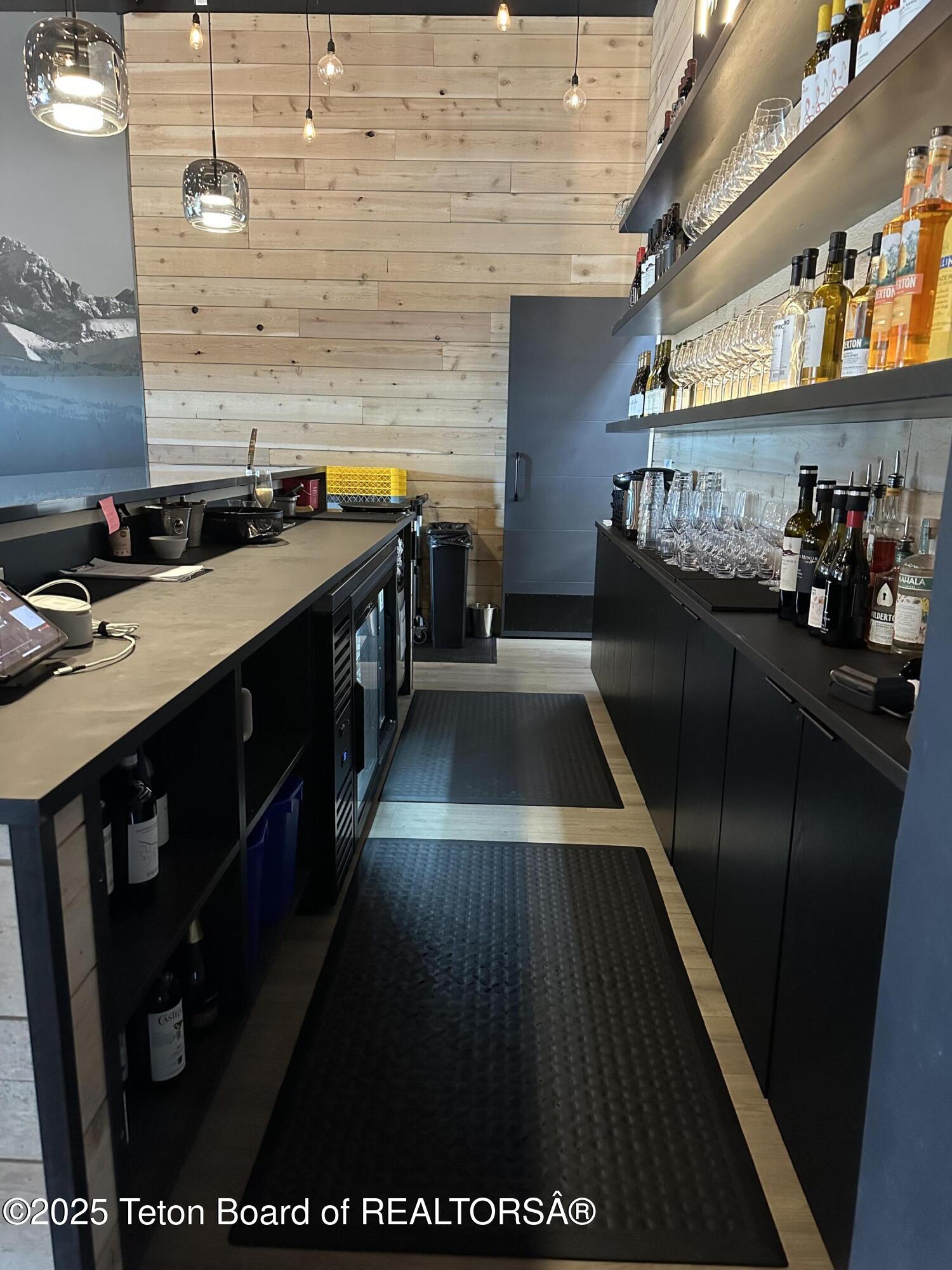 75 W BATES Road 103