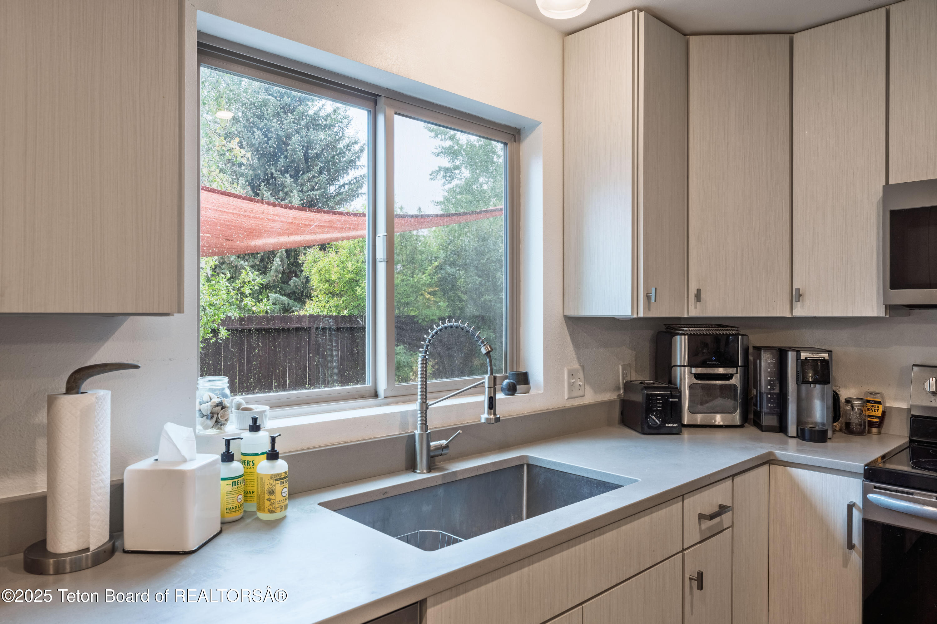 2057 CORNER CREEK Lane, 2