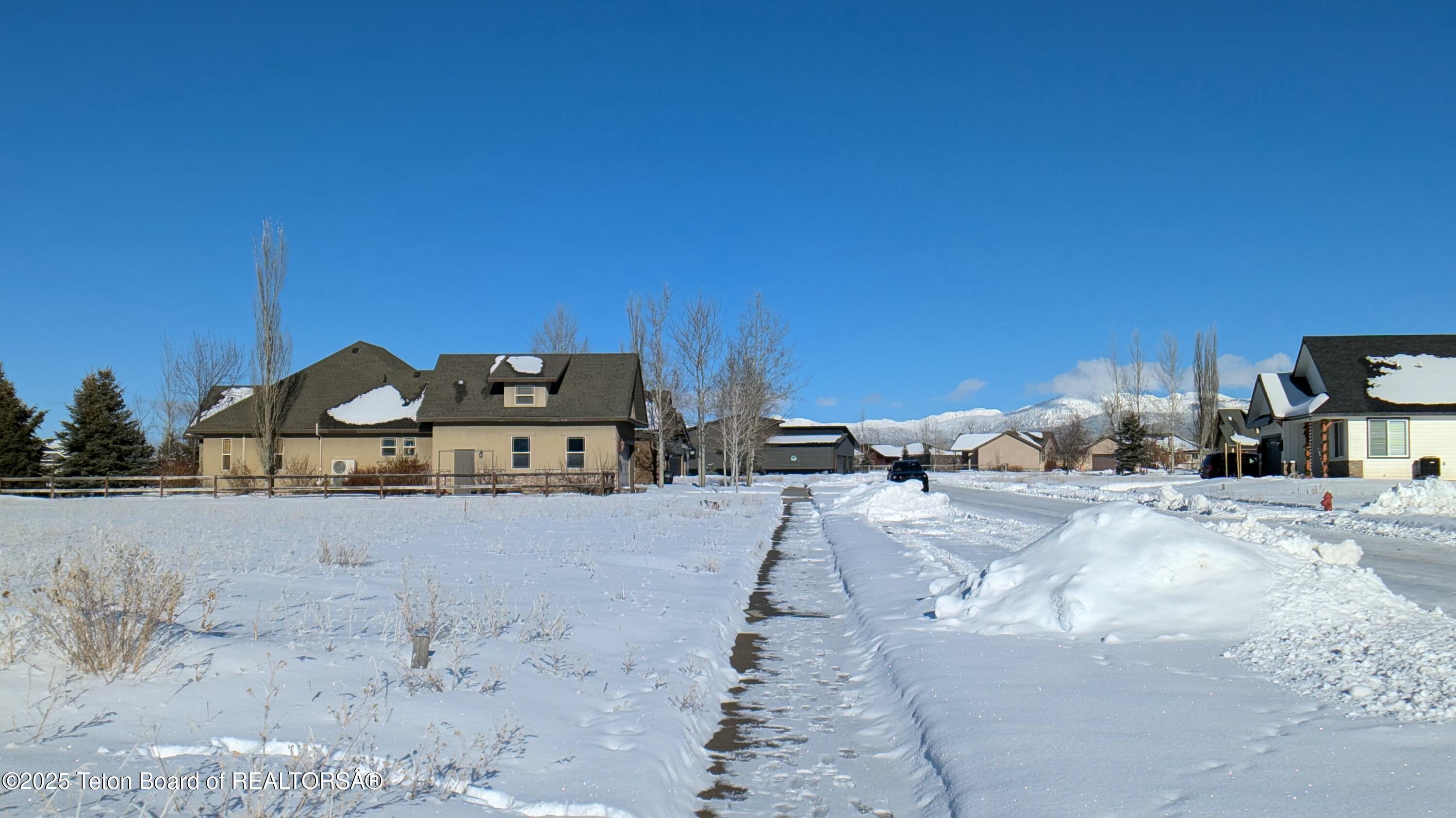 1135 WIND RIVER Trail