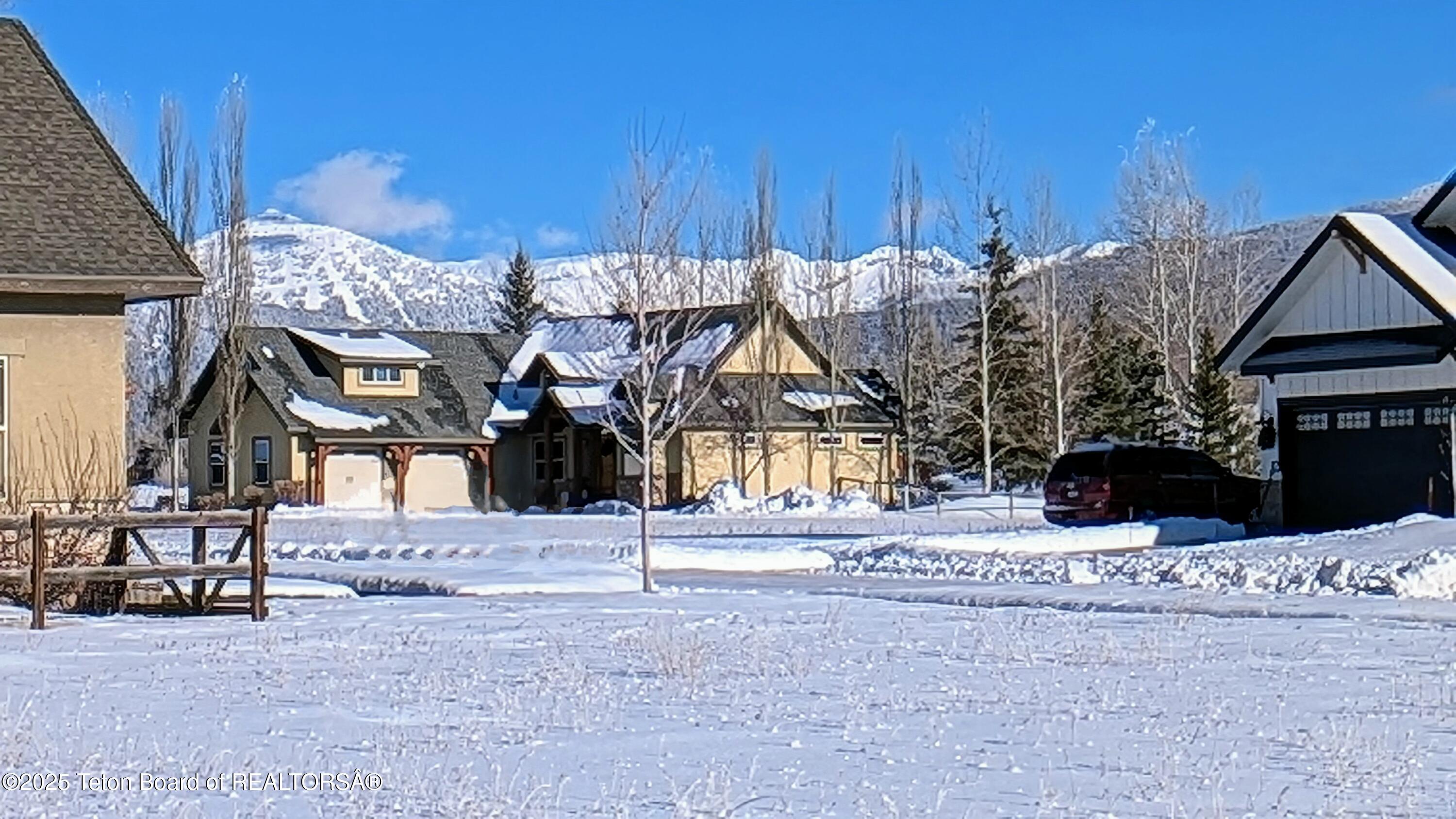 1135 WIND RIVER Trail