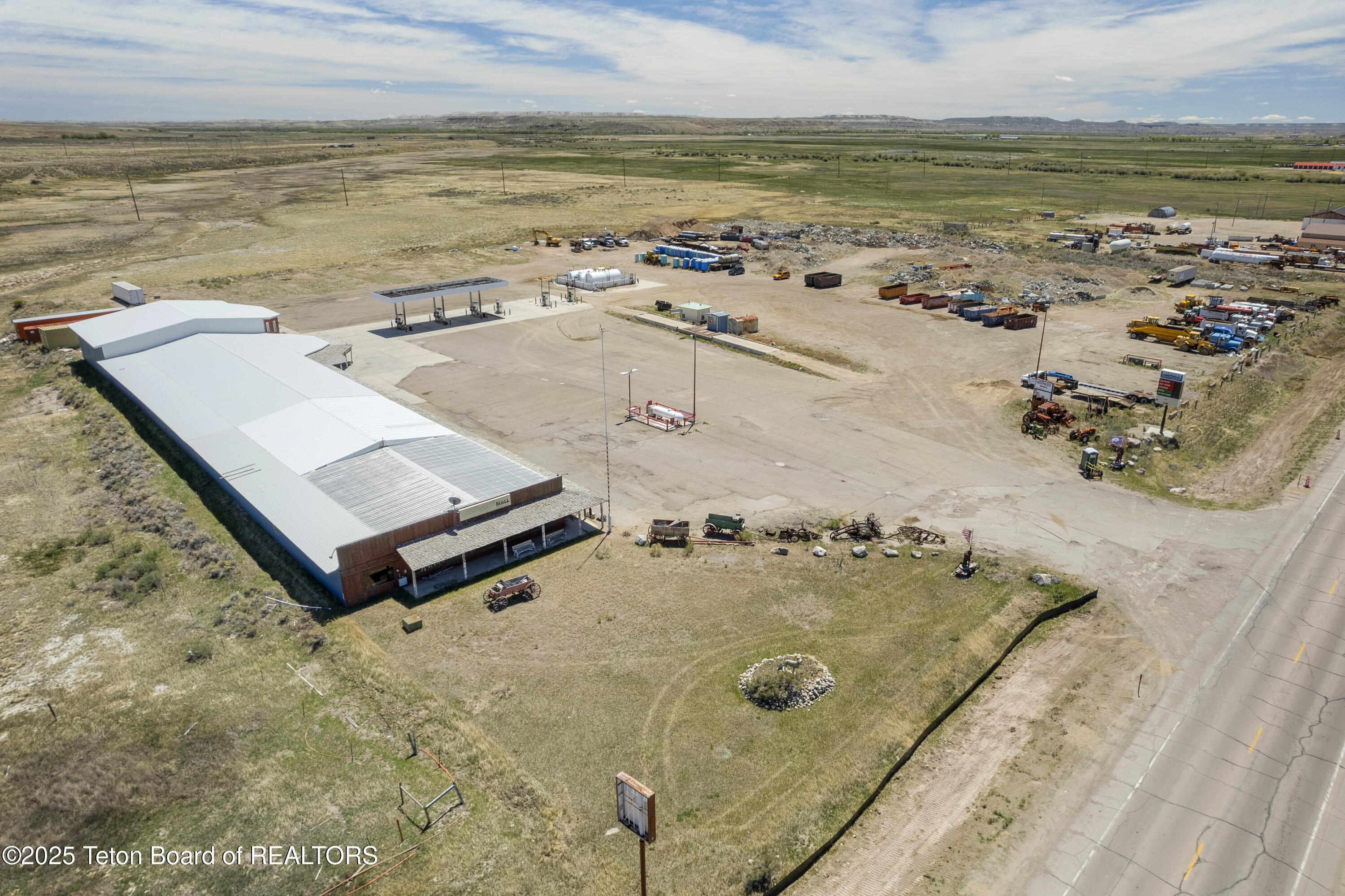 10652 US HIGHWAY 189