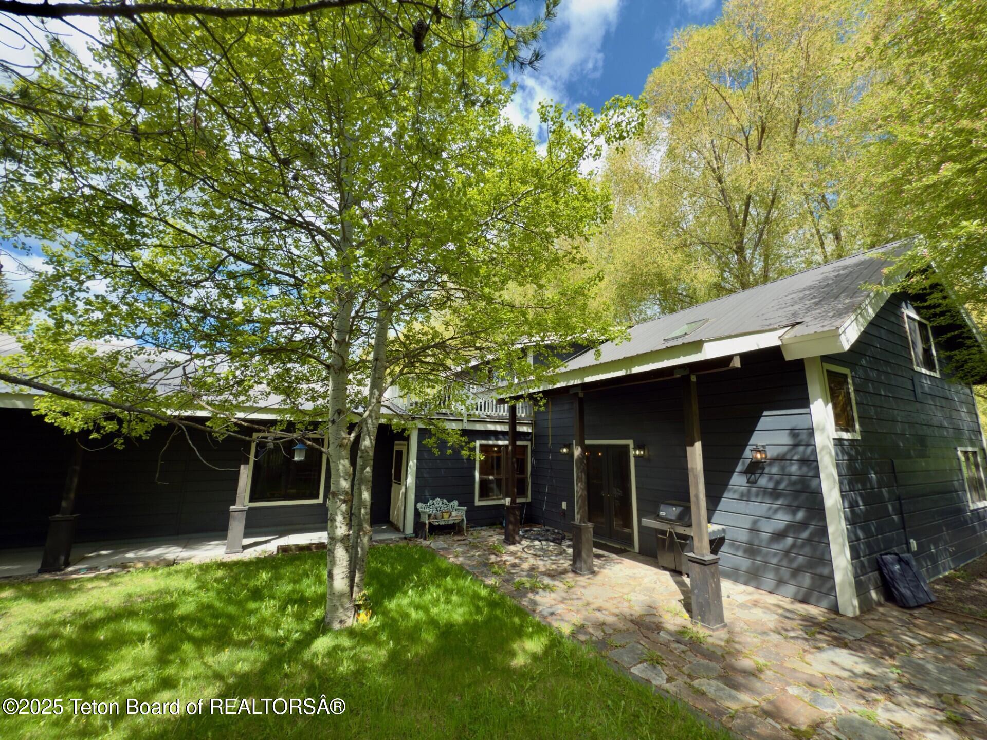 1185 W HAY SLED Drive