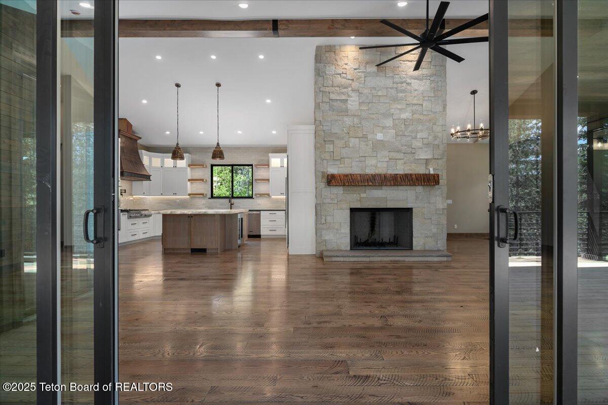 5727 FOREST RIDGE Road