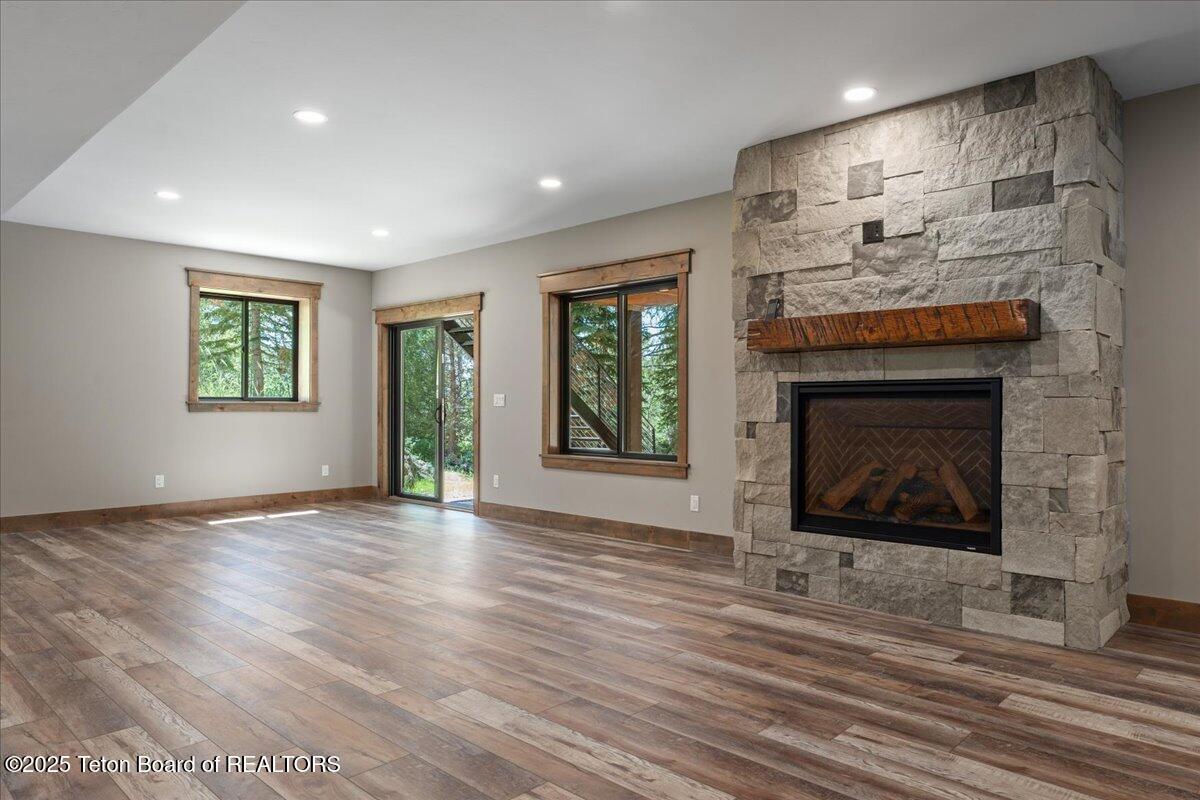 5727 FOREST RIDGE Road